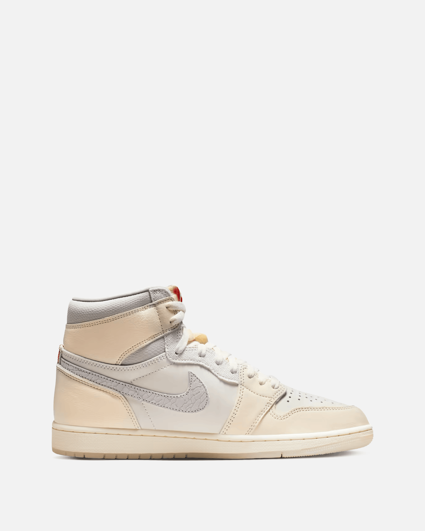 JORDAN Men's Sneakers Air Jordan 1 High in Sail/Pale Ivory