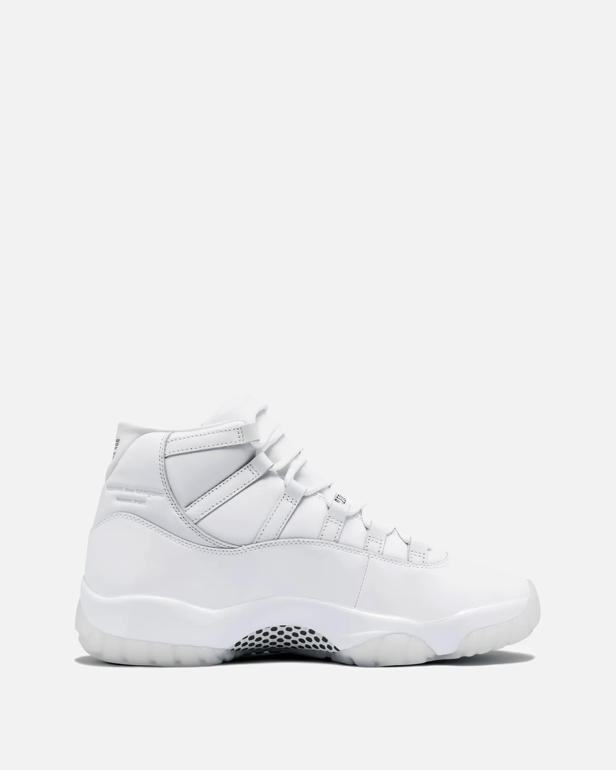 Comme des Garcons HOMME PLUS Men's Sneakers Air Jordan 11 in White