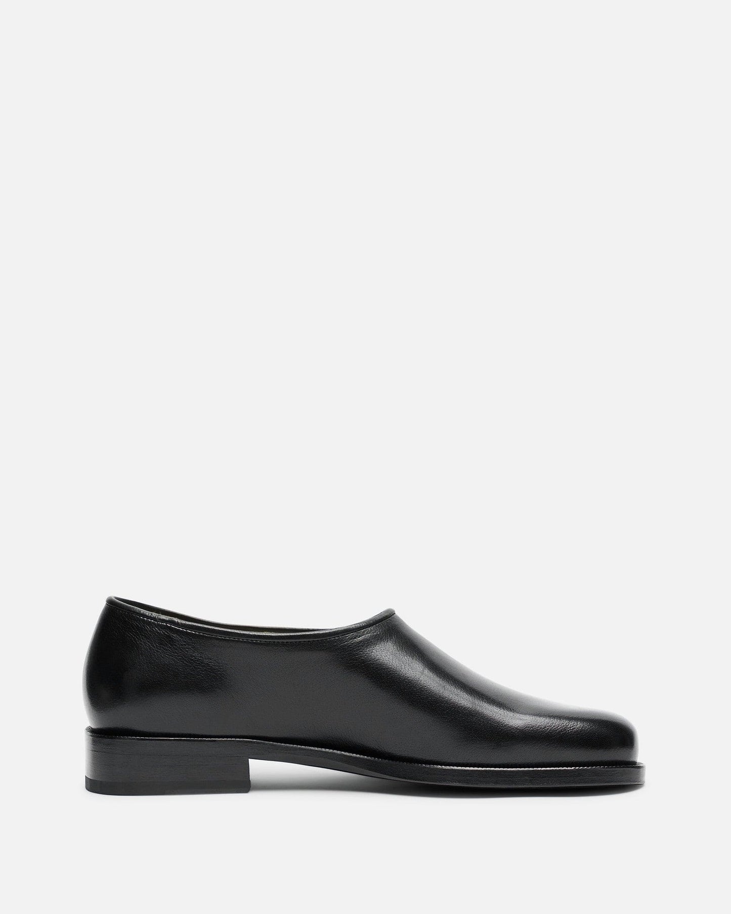 LEMAIRE Men's Shoes Anatomic Slip On in Black