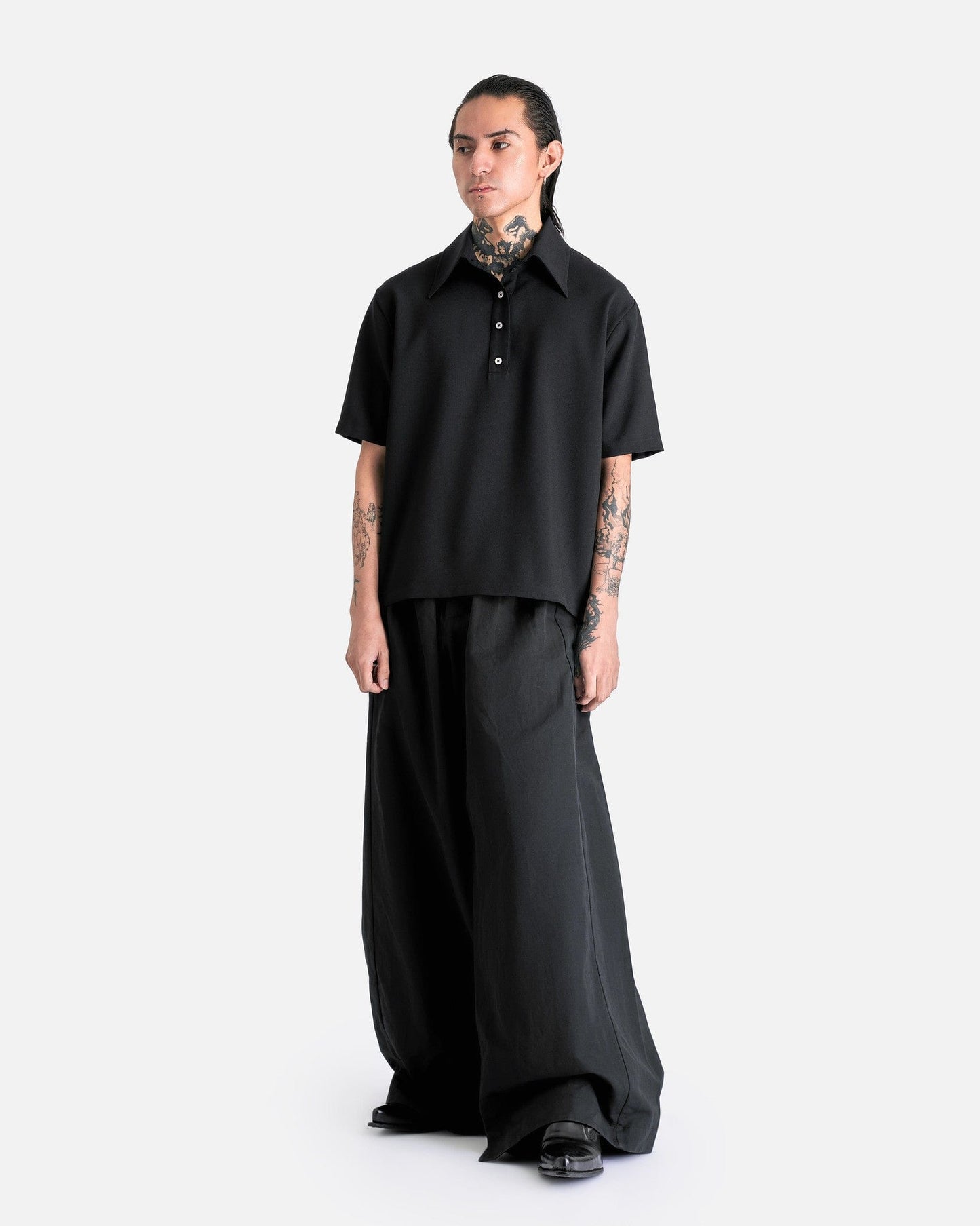 Willy Chavarria Men's Shirts Cholo Polo in Black