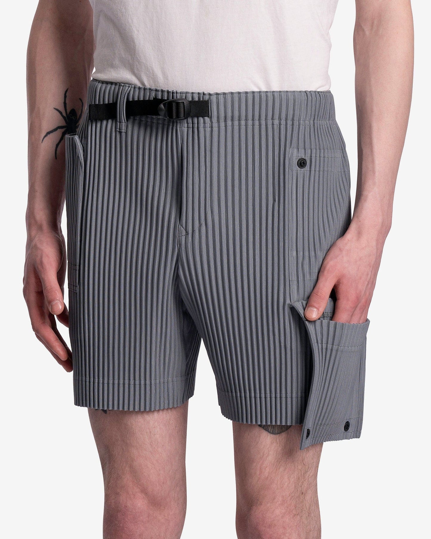 Homme Plissé Issey Miyake Men's Shorts Flip Shorts in Moss Grey