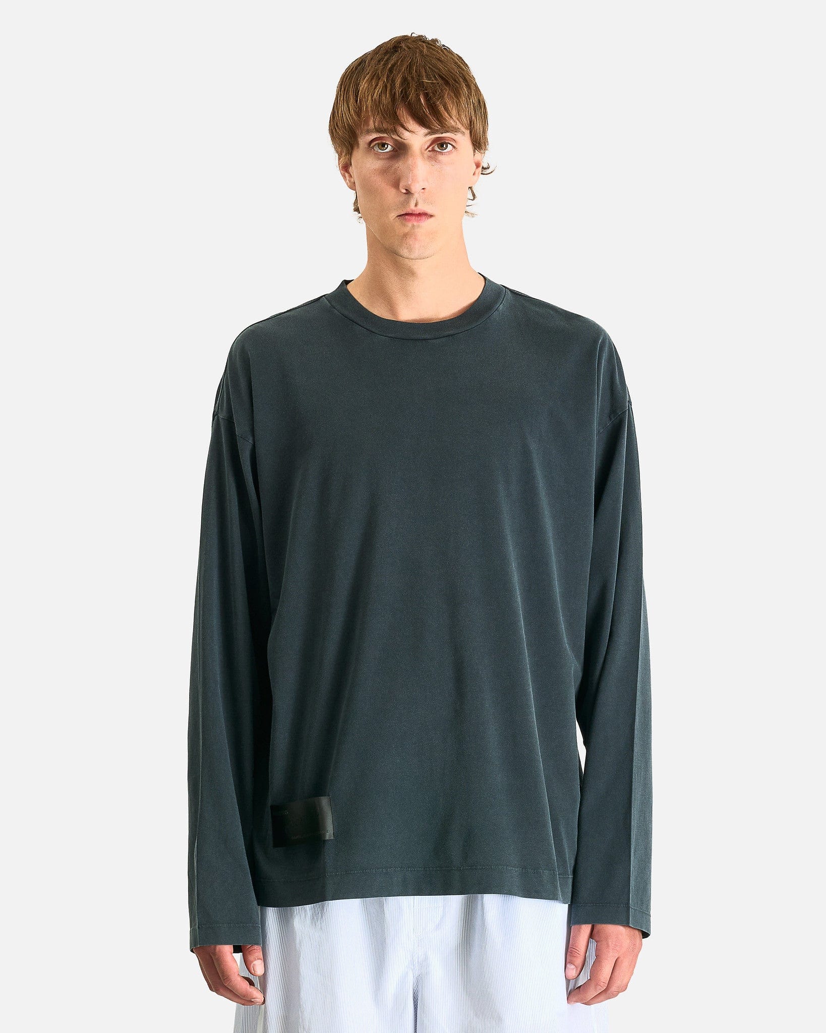 Full Long Sleeve T-Shirt in Washed Black – SVRN
