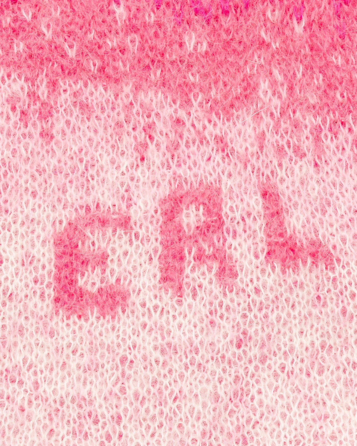 ERL Gradient Knit Gloves in Pink