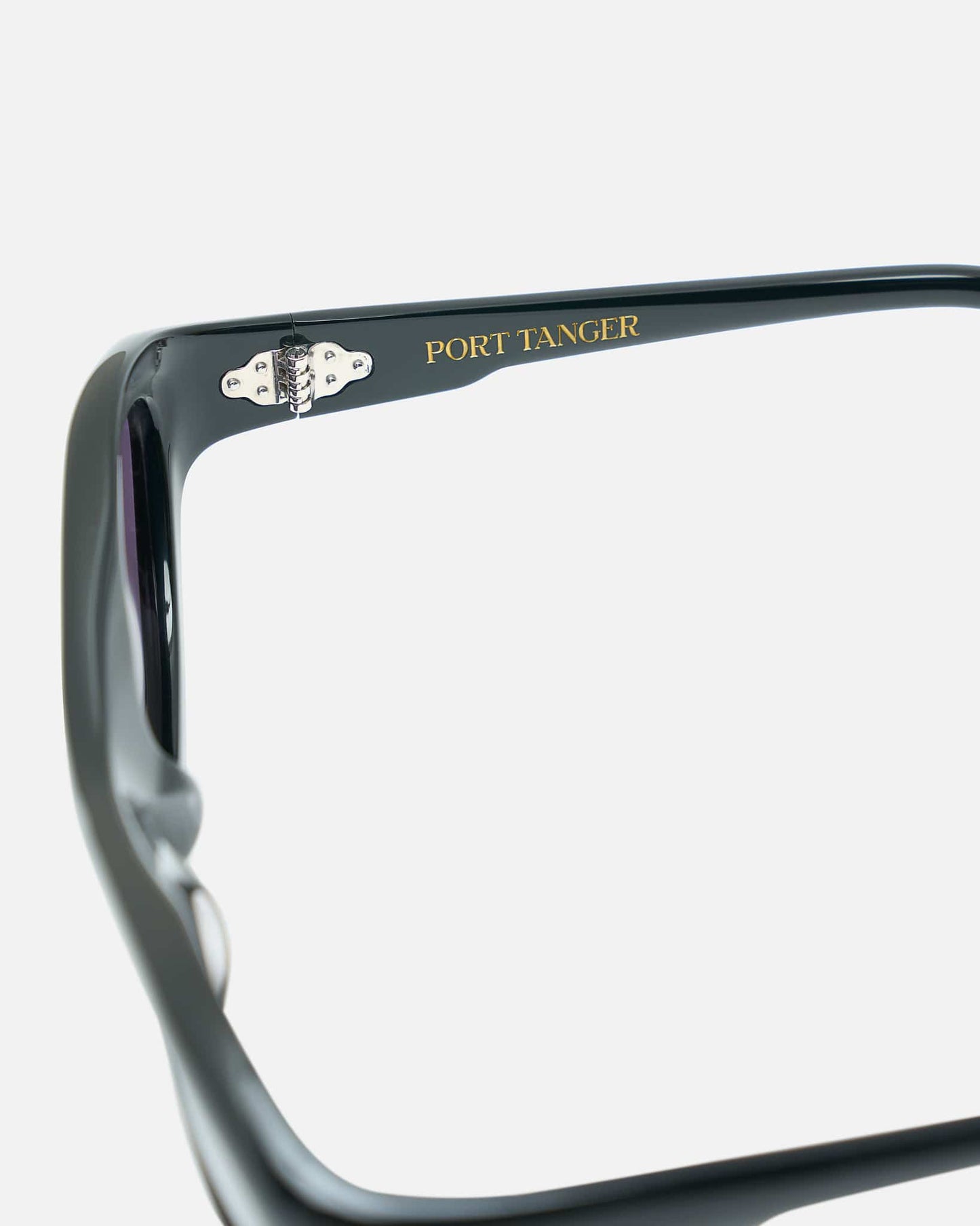 Port Tanger Eyewear OS Hayya in Black/Black