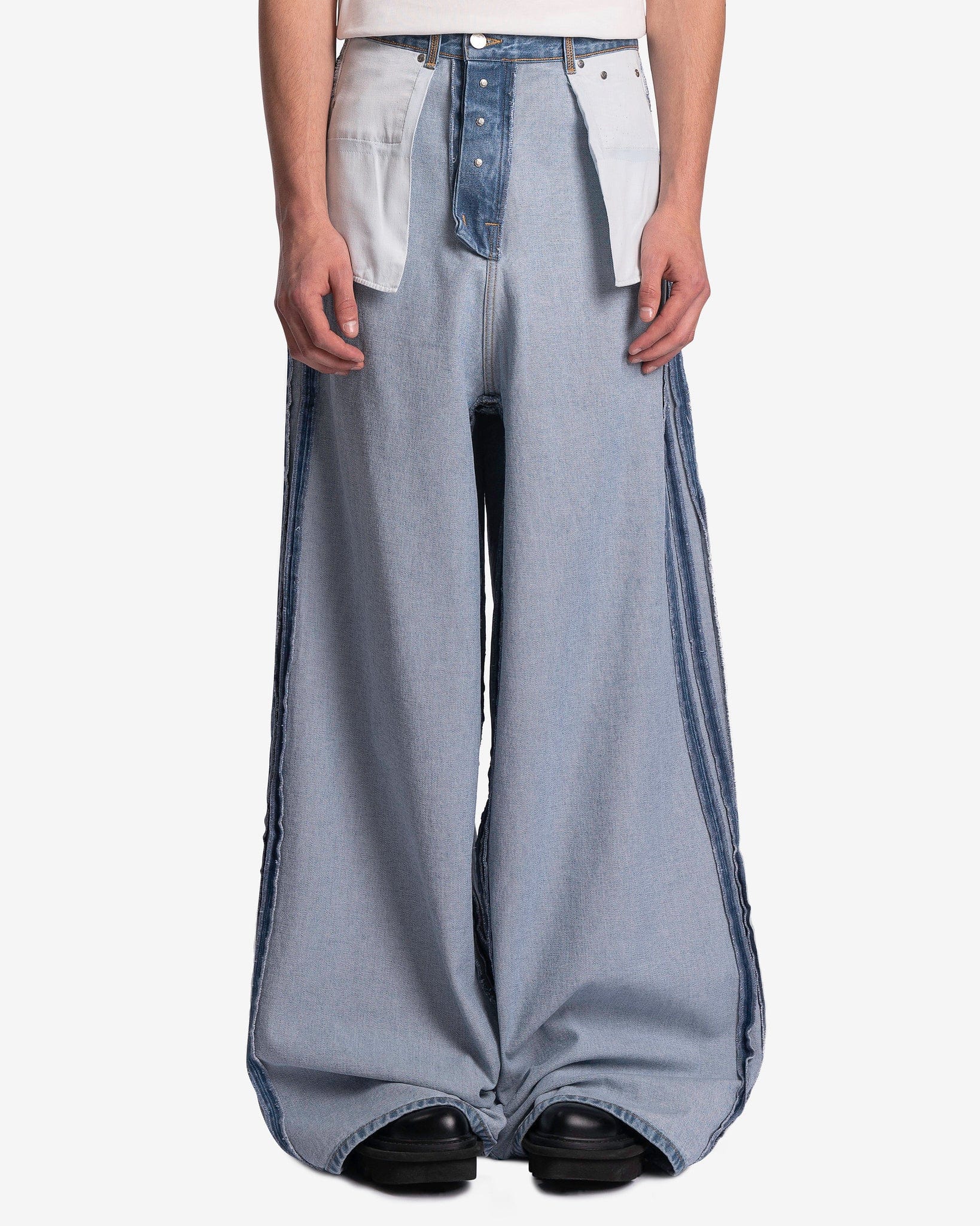 Inside-Out Baggy Jeans in Light Blue