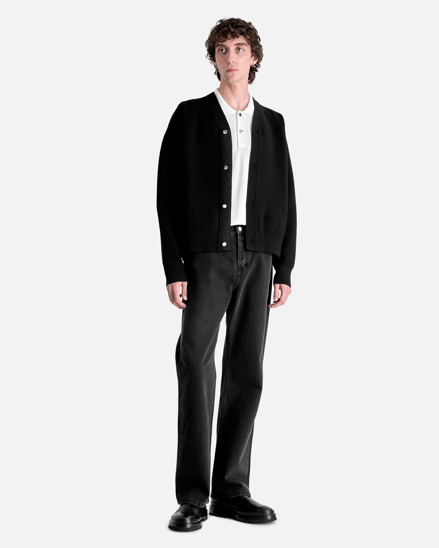 Jacquemus Men's Sweater Le Cardigan Boutonne in Black