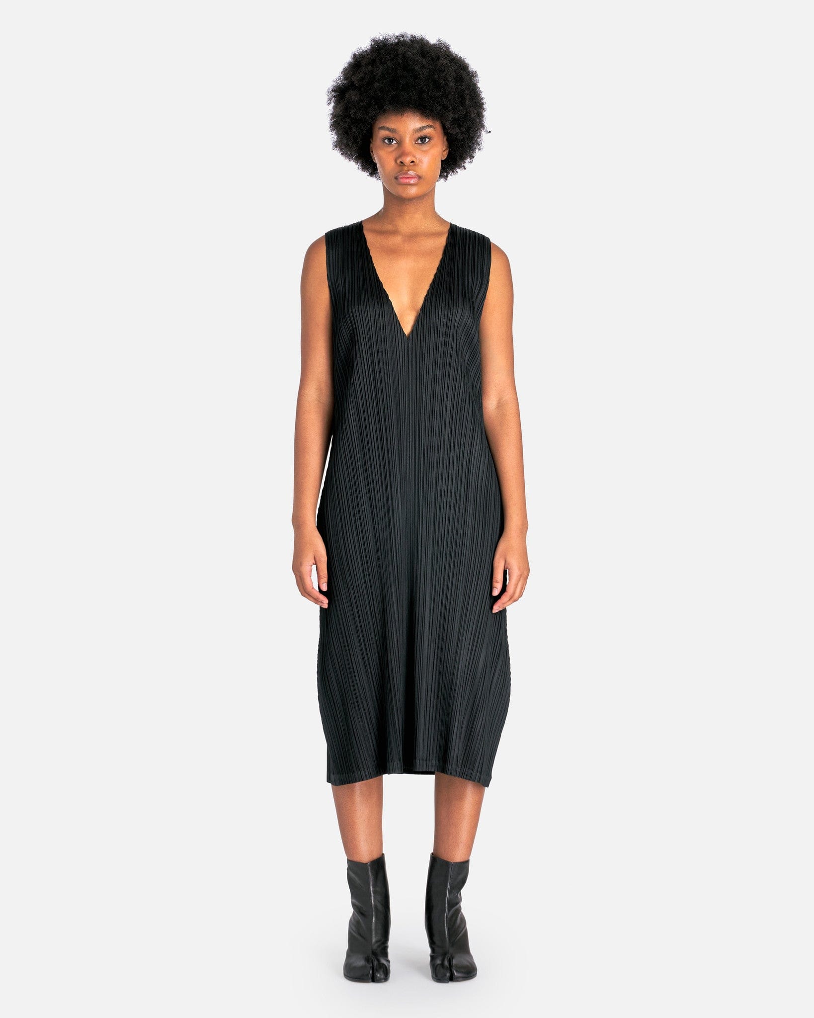 MC December Dress in Black – SVRN