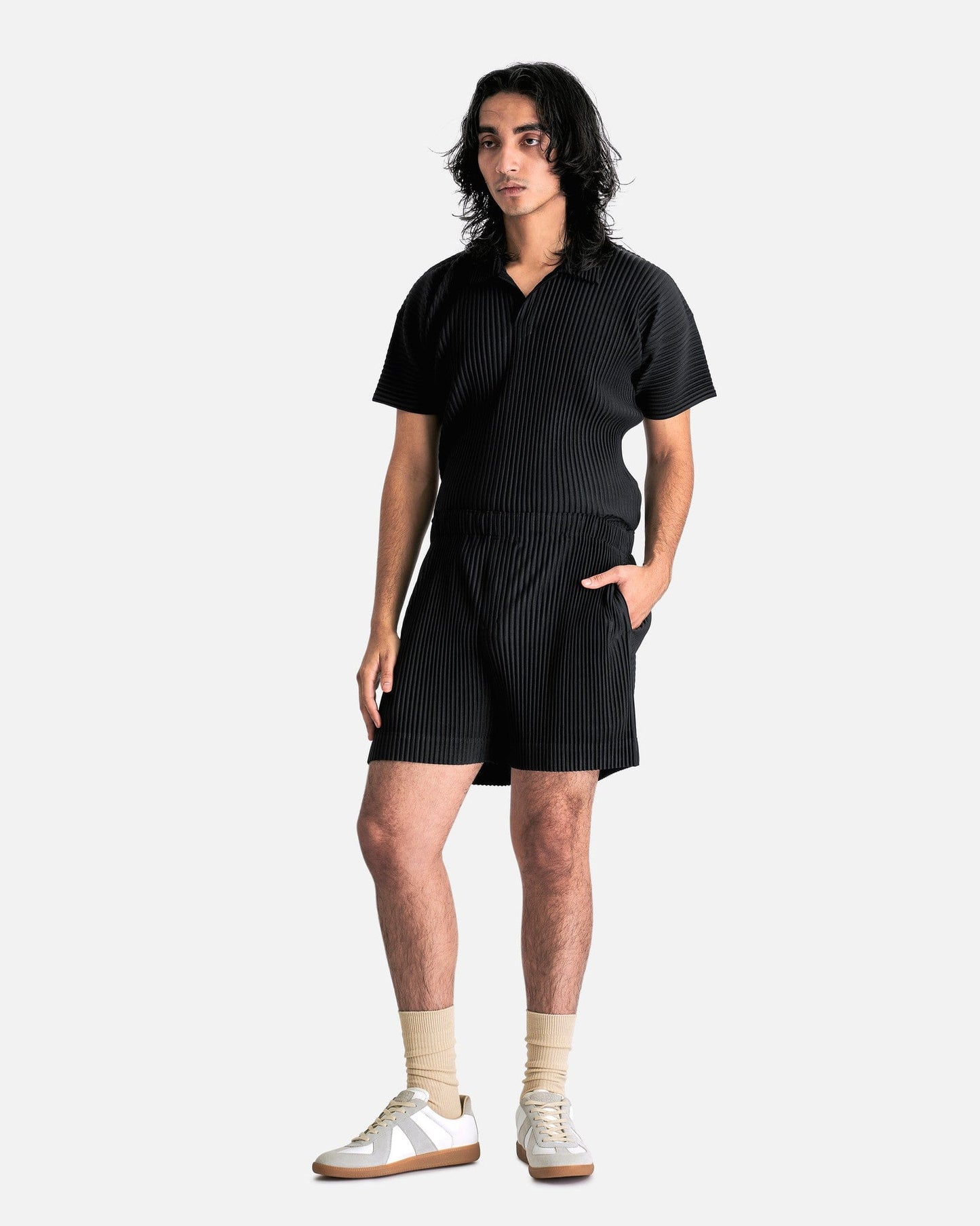 Homme Plissé Issey Miyake Men's Shorts OS MC July Shorts in Black
