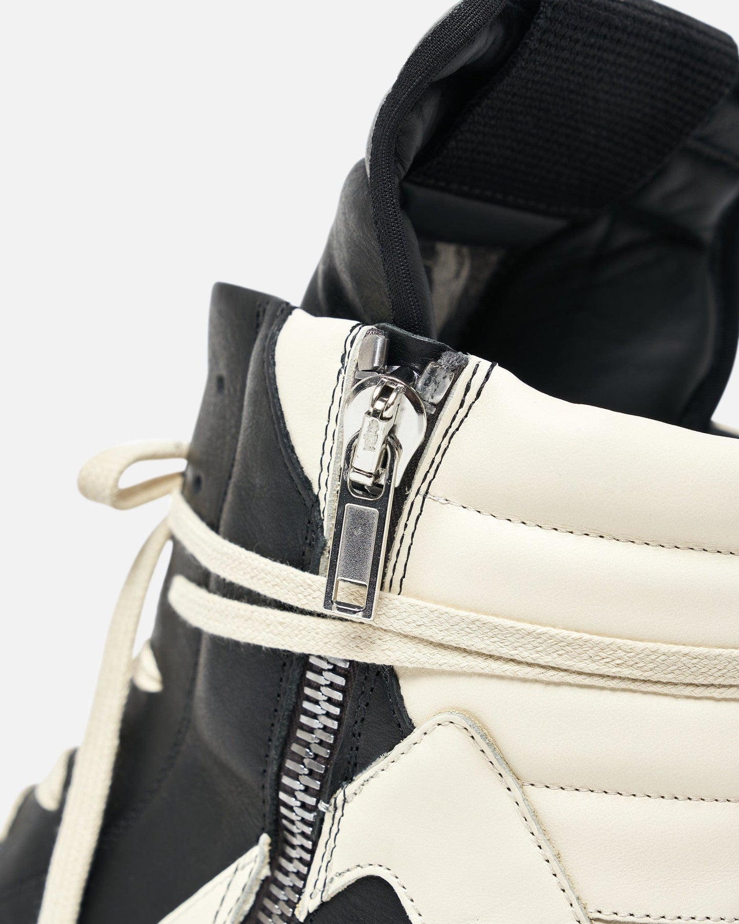 Rick Owens Men's Sneakers Mega Bumper Geobasket in Black/Milk