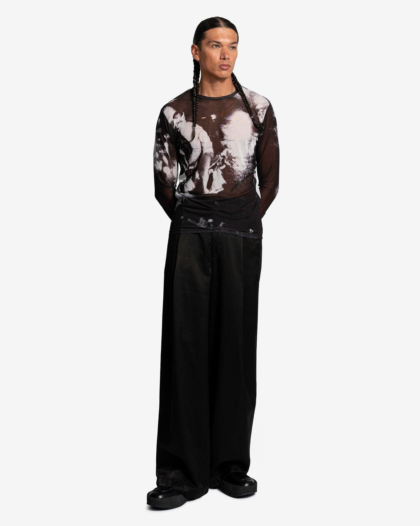 LU'U DAN Men's Tops Mesh Long Sleeve Top in All Over Flags