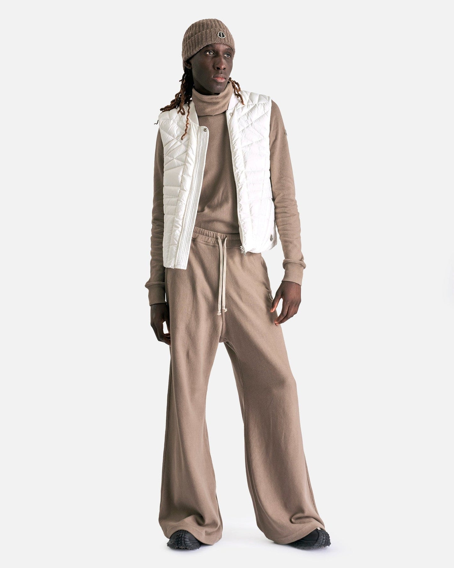 Rick Owens Men's Jackets Moncler Megapenta Flight Vest in Milk