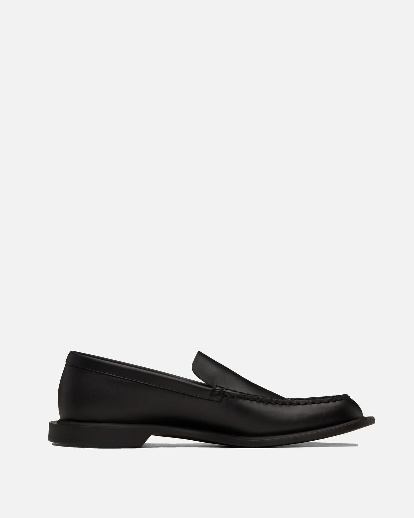 The Row Men's Shoes Nic Loafer in Black