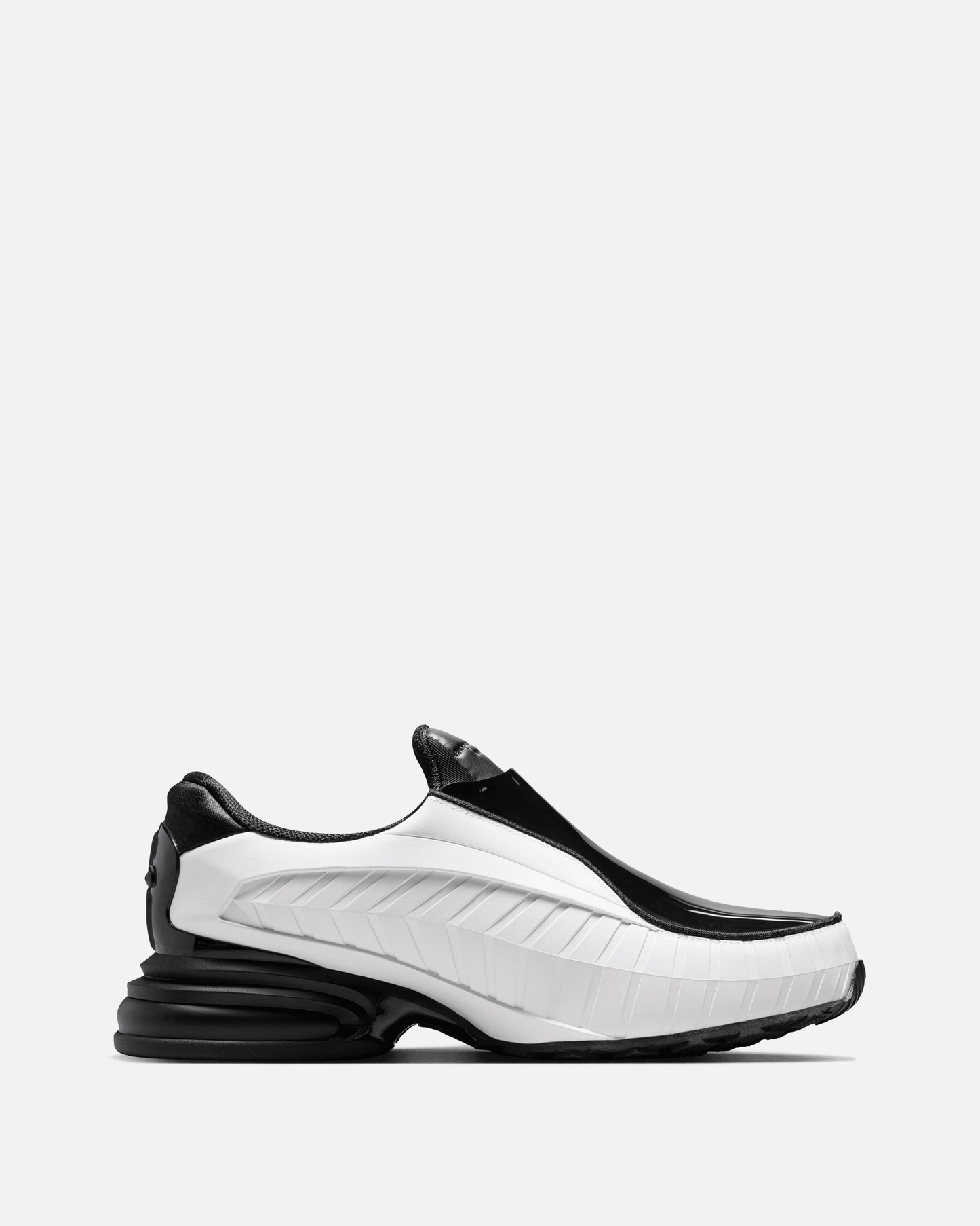 Comme des Garcons HOMME PLUS Men's Sneakers Nike Air Max Dolce SP in Black/White