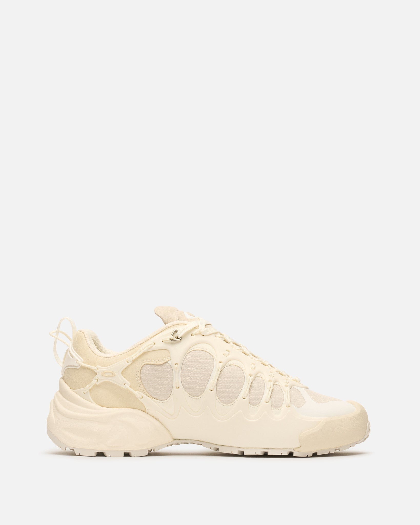 Oakley Factory Team Ibex Sneaker in White – SVRN