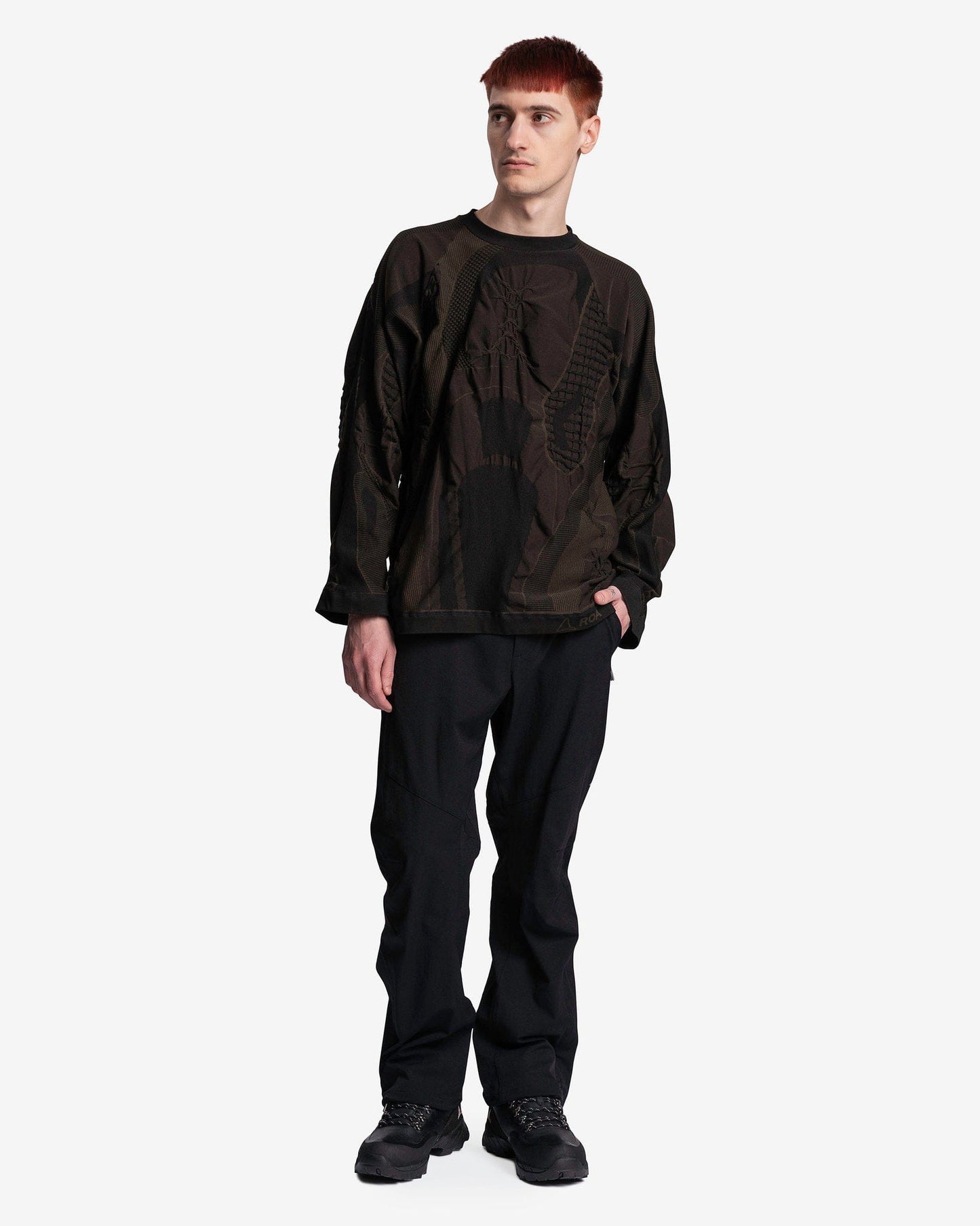 Roa Men's Sweater O/S Oversized 3D Knit in Nero/Marrone