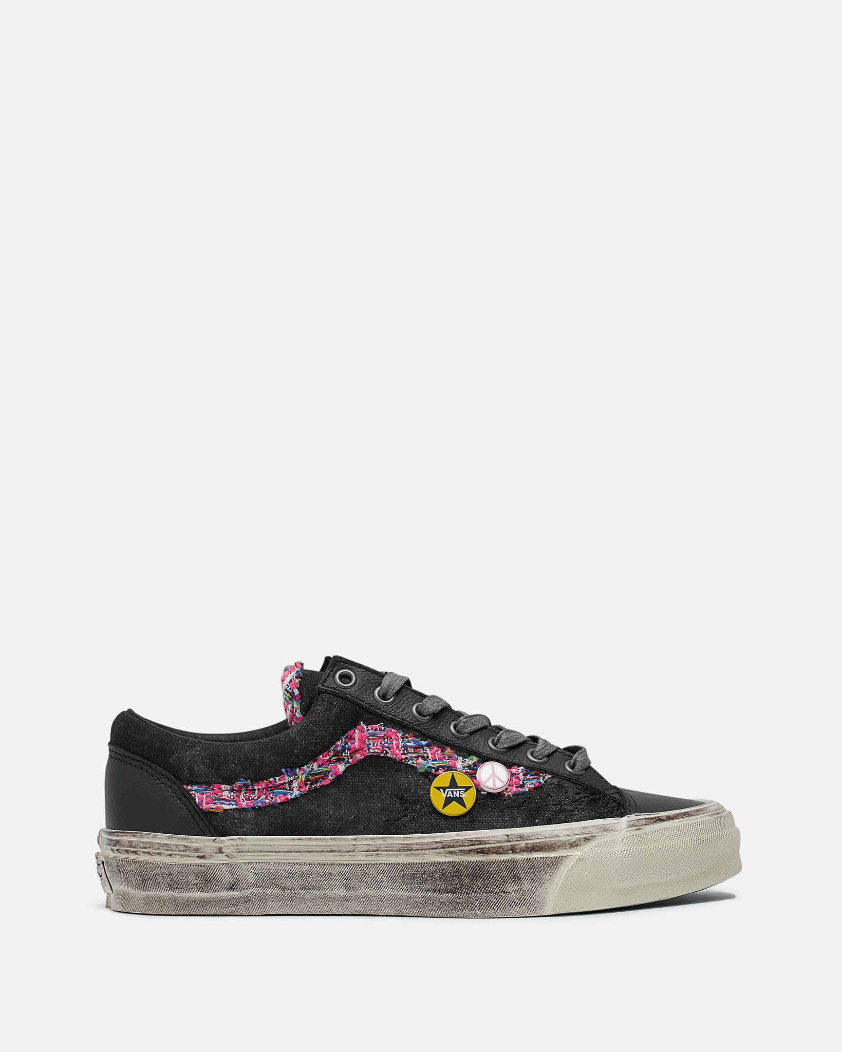 Premium Old Skool 36 Souvenir in Faded Black – SVRN