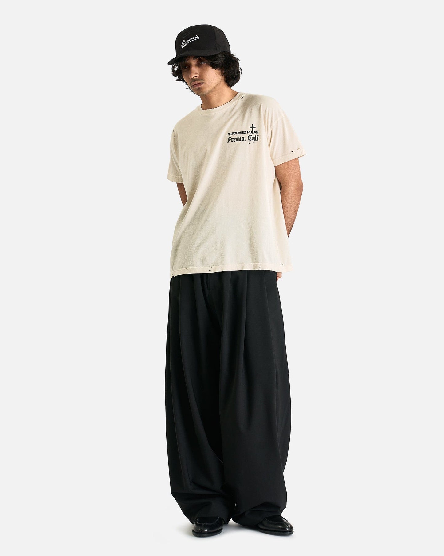 Willy Chavarria Men's T-Shirts Reformed Putas Destroyed Easy Tee in Off-White