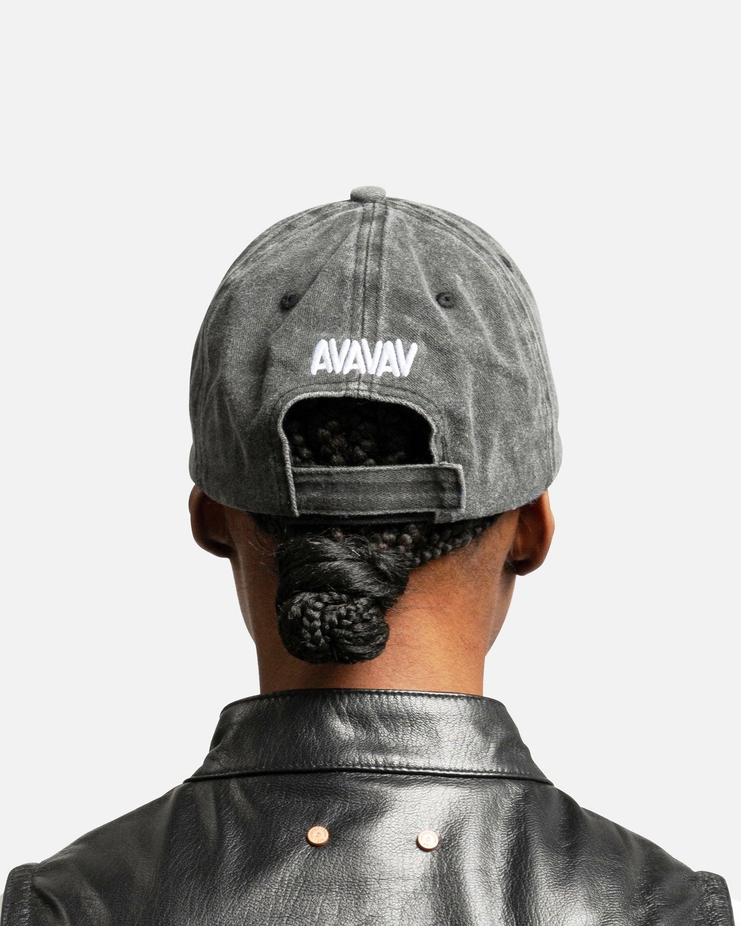 AVAVAV Women's Hats O/S Rhinestone Cunt Cap in Stonewash