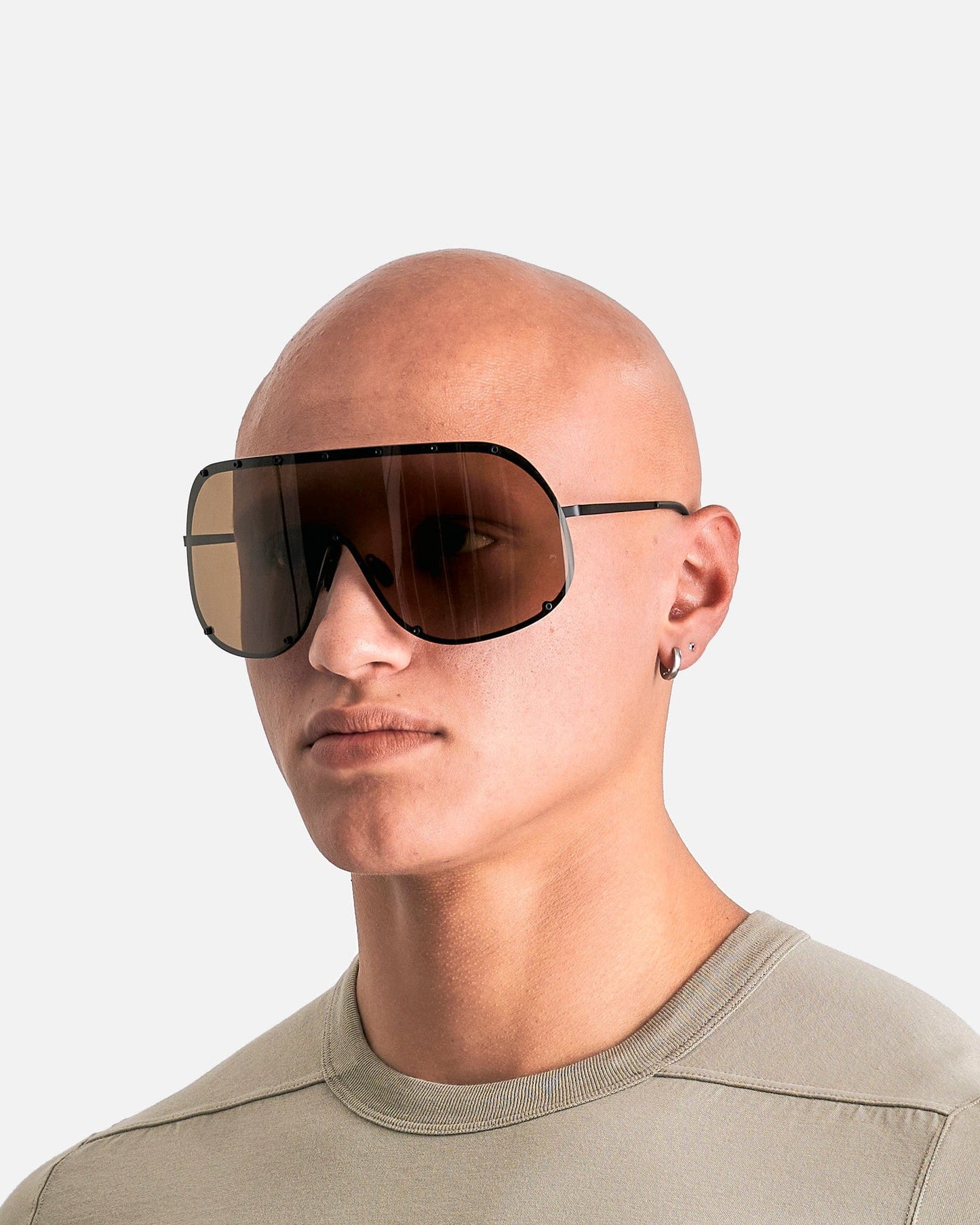 Rick Owens Eyewear OS Shield Sunglasses in Black/Flash Gold