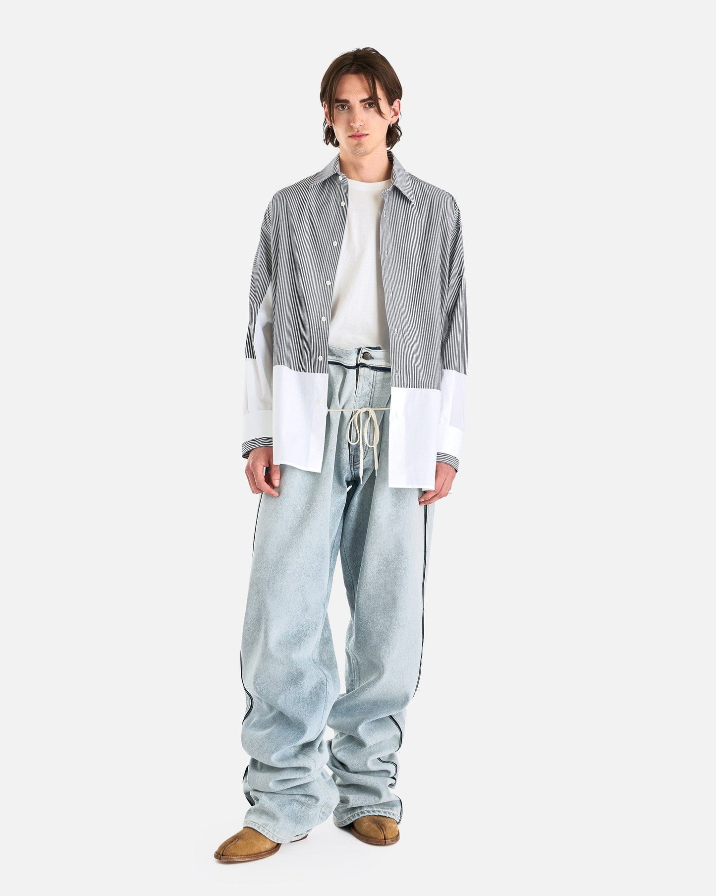 MM6 Maison Margiela Men's Shirts Spliced Long-Sleeved Shirt in Dark Grey/White