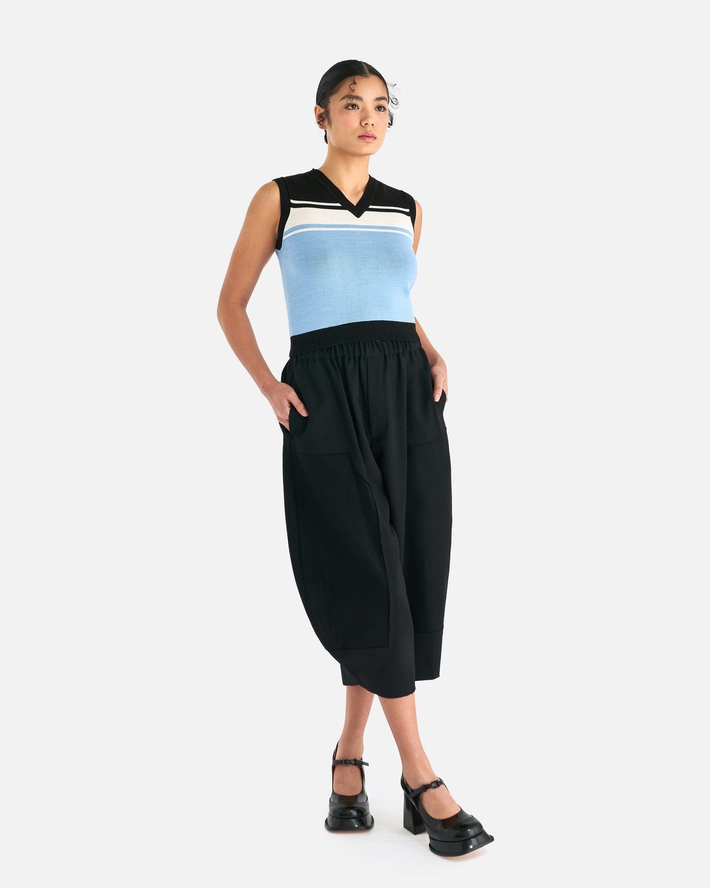 ShuShu/Tong Women Sweaters Striped Knit Vest in Multi