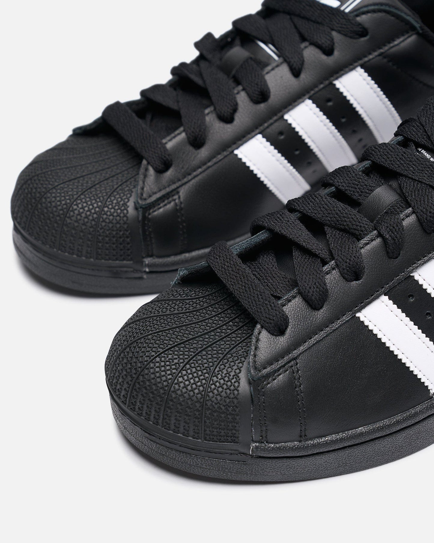 Adidas Men's Sneakers Superstar II in Black