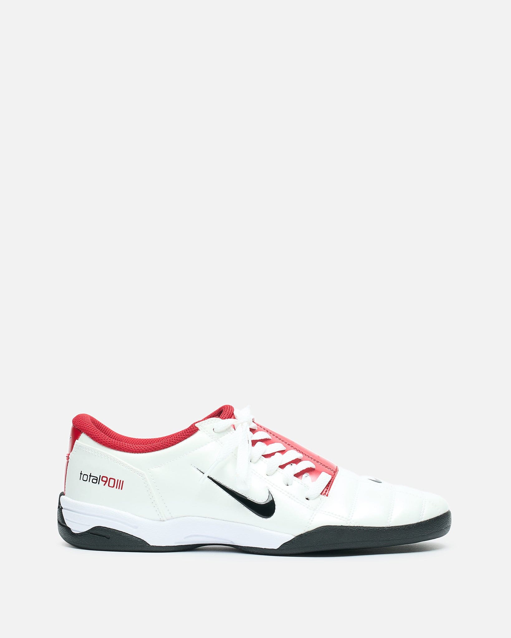 NIKE - Total 90 in White and Gym Red – SVRN