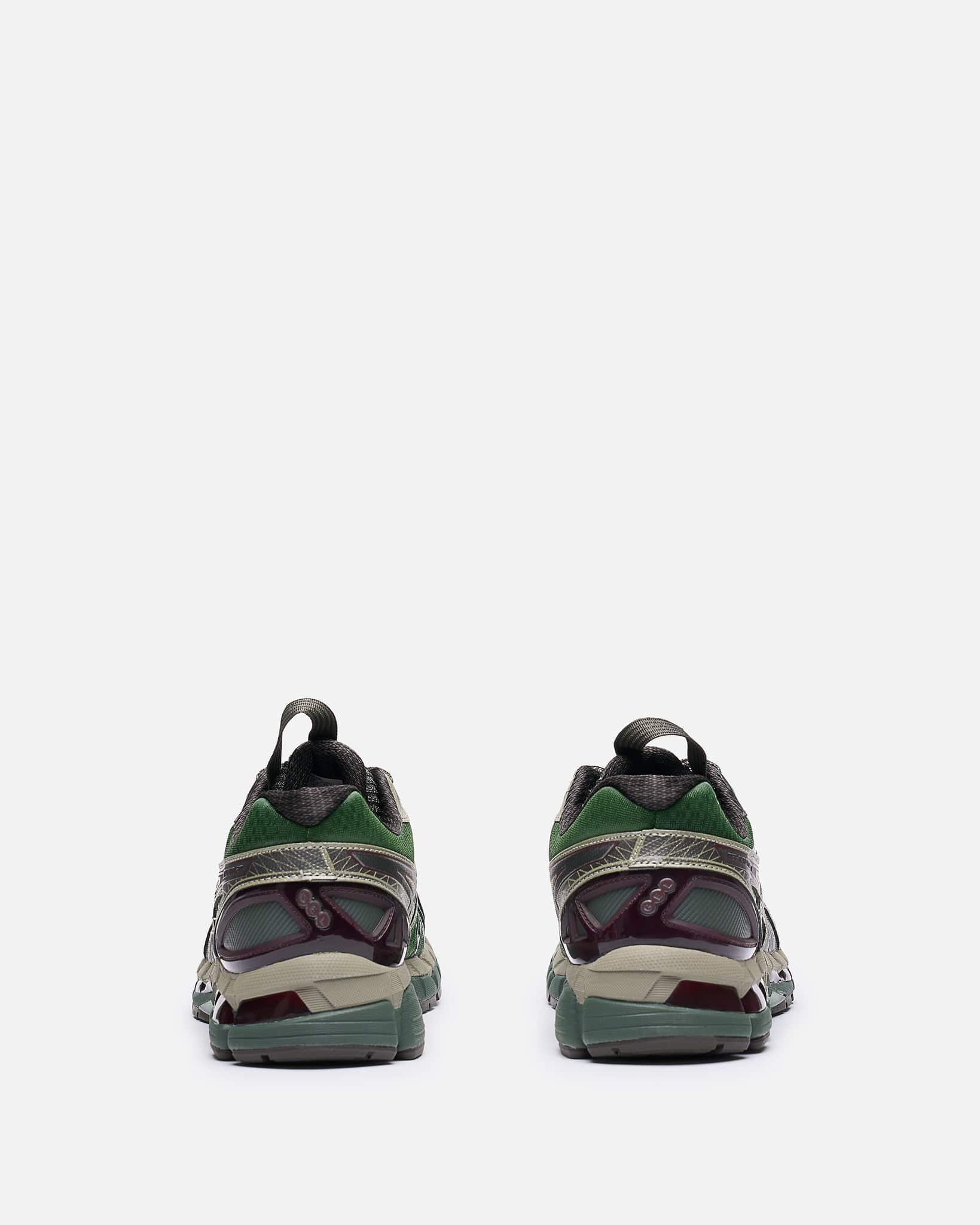 Asics Men's Sneakers UB10-S Gel-Kayano 20 in Moss/Gunmetal