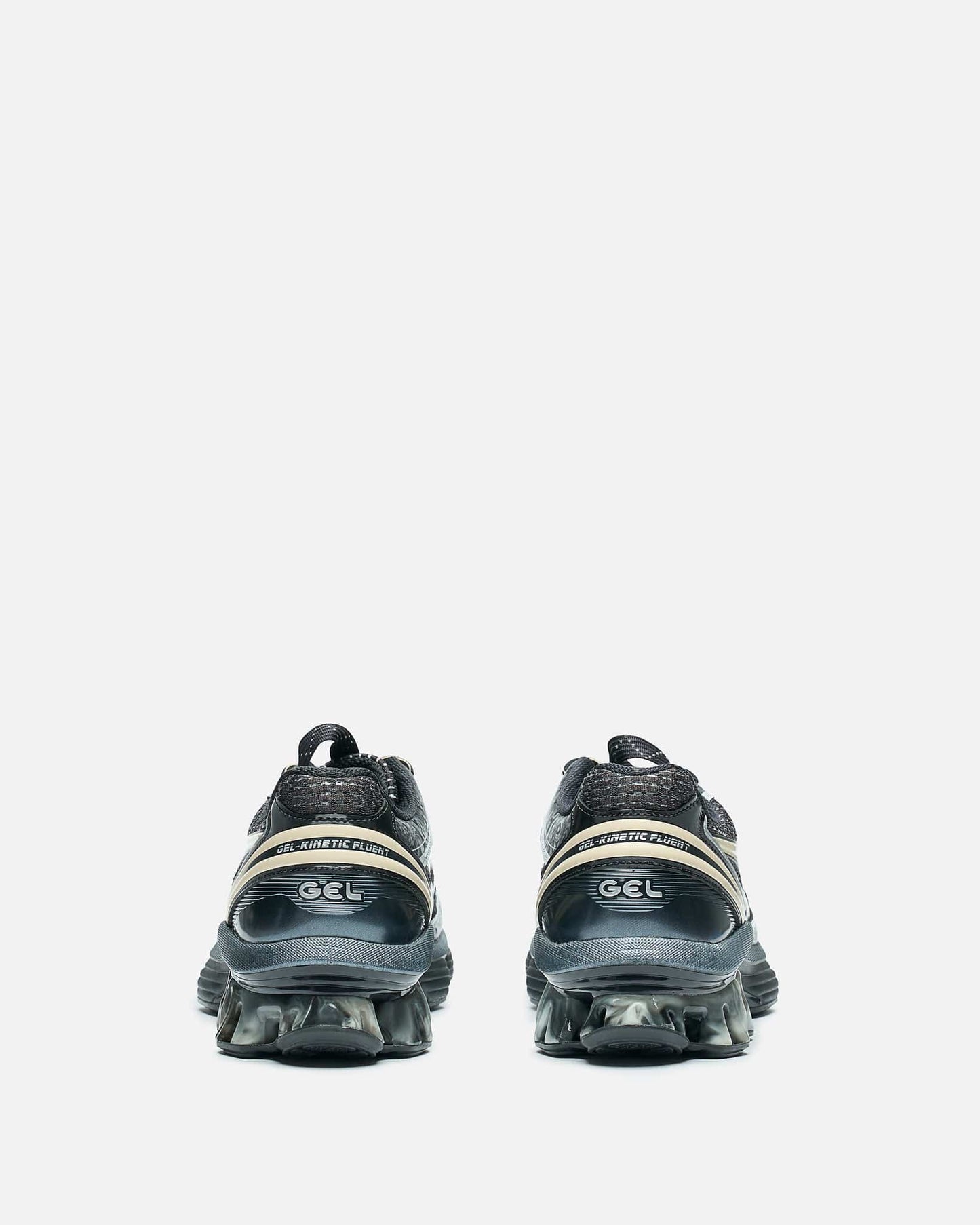 Asics Men's Sneakers US6-S Gel Kinetic Fluent in Black/Vanilla