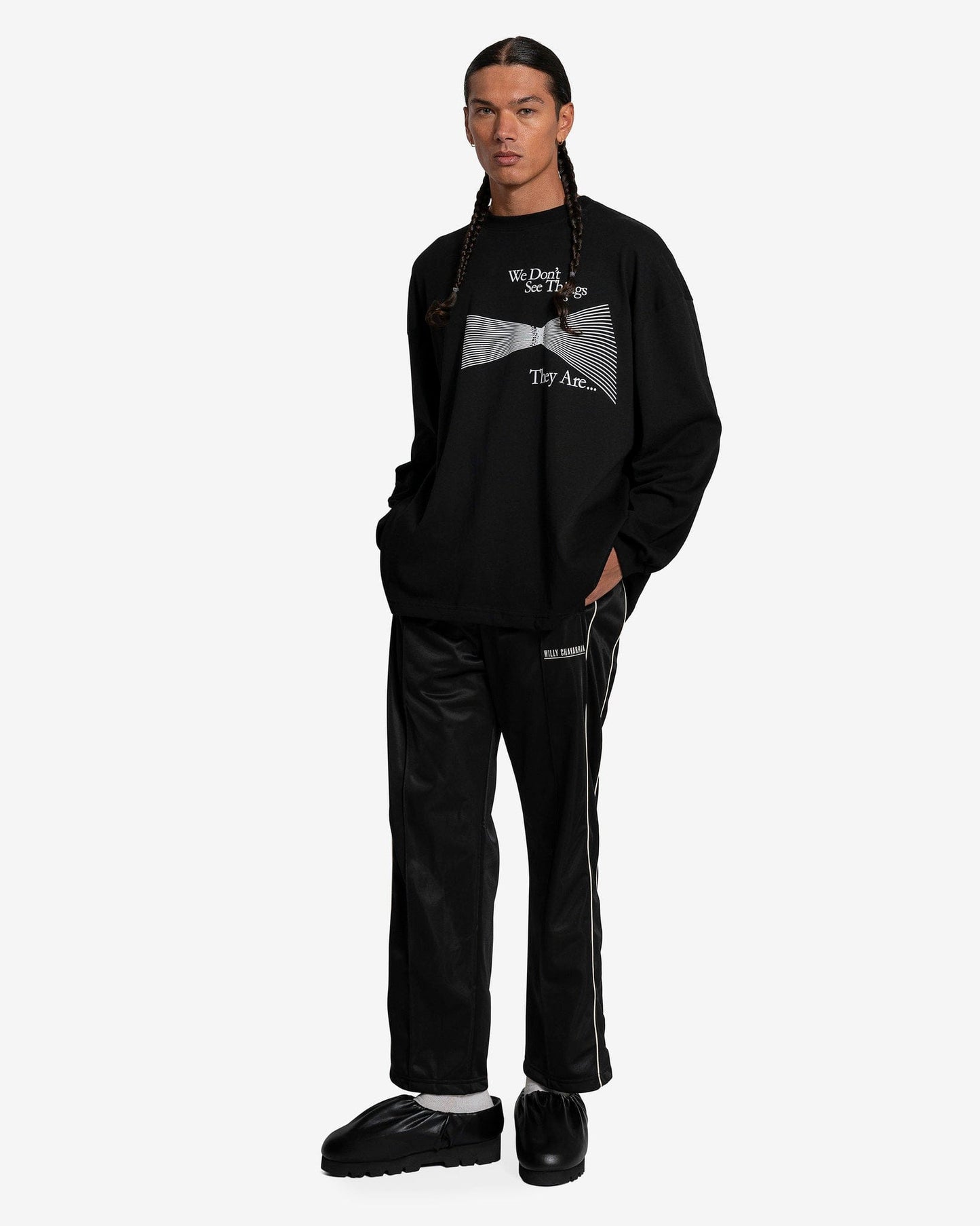 Willy Chavarria Men's T-Shirts We Don't See Things As They Are L/S Buffalo T-Shirt in Solid Black