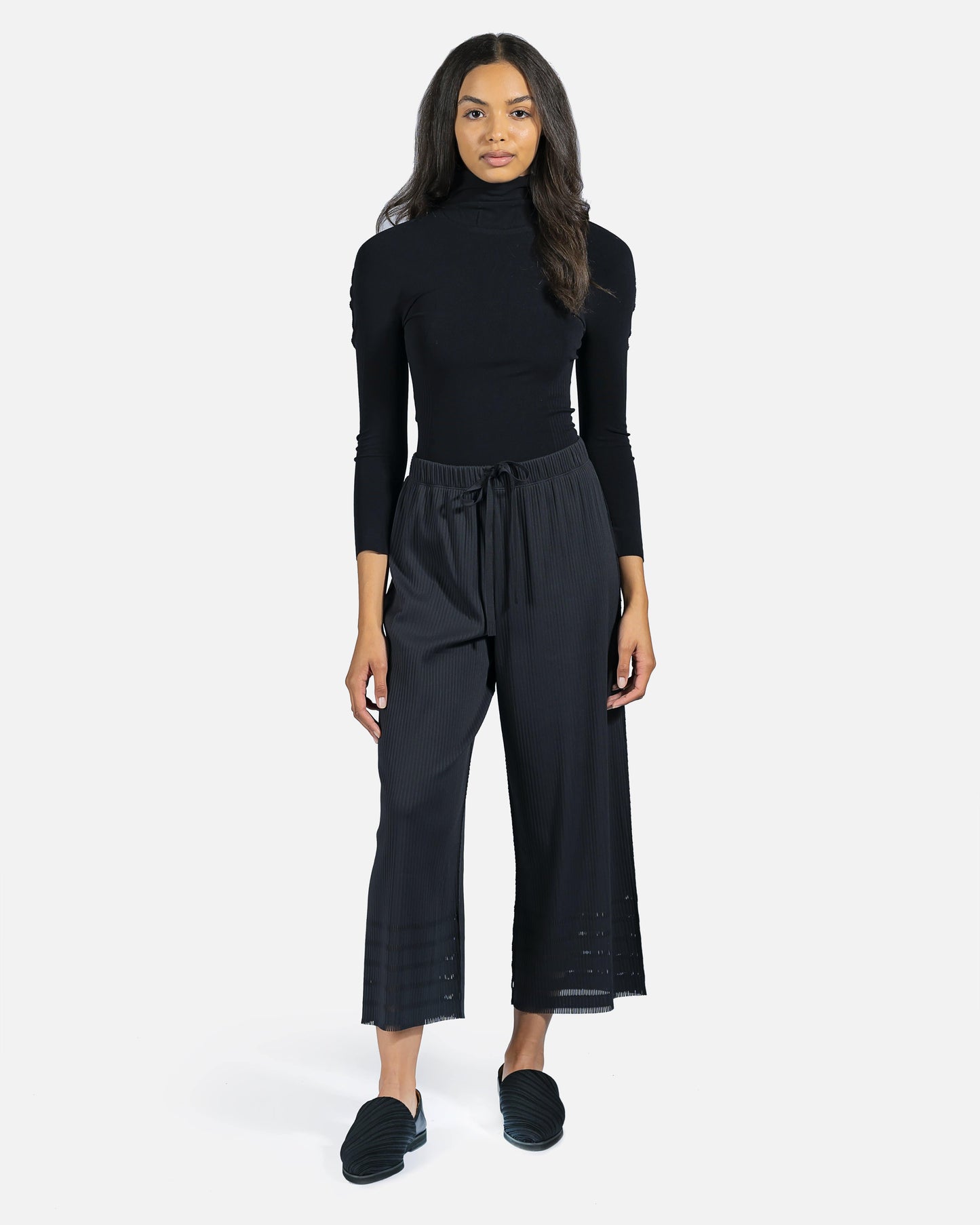 Pleats Please Issey Miyake Women Pants A-POC Basics Pants in Black