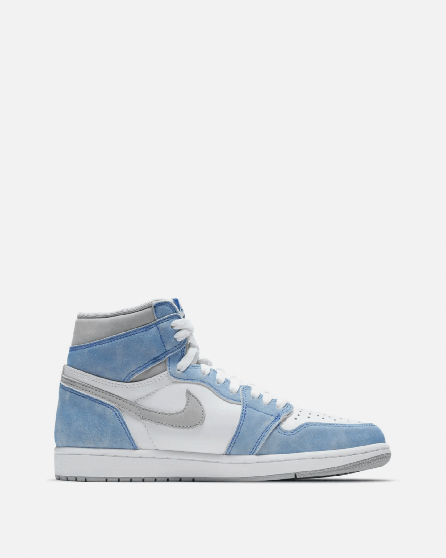 JORDAN Releases Air Jordan 1 Retro High OG 'Hyper Royal'