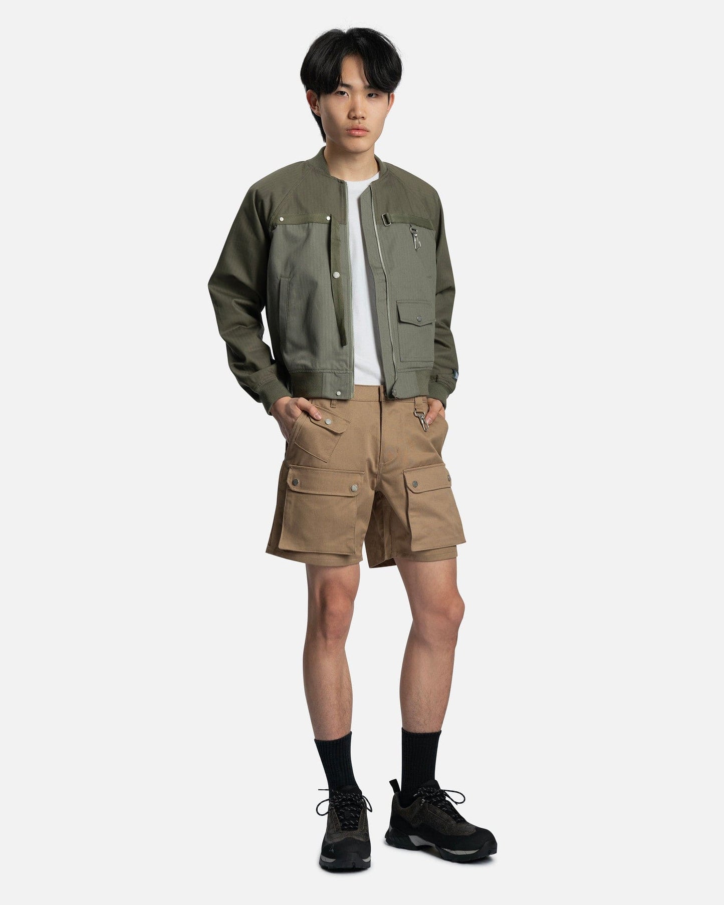 Reese Cooper Men's Shorts Cotton Cargo Shorts in Khaki