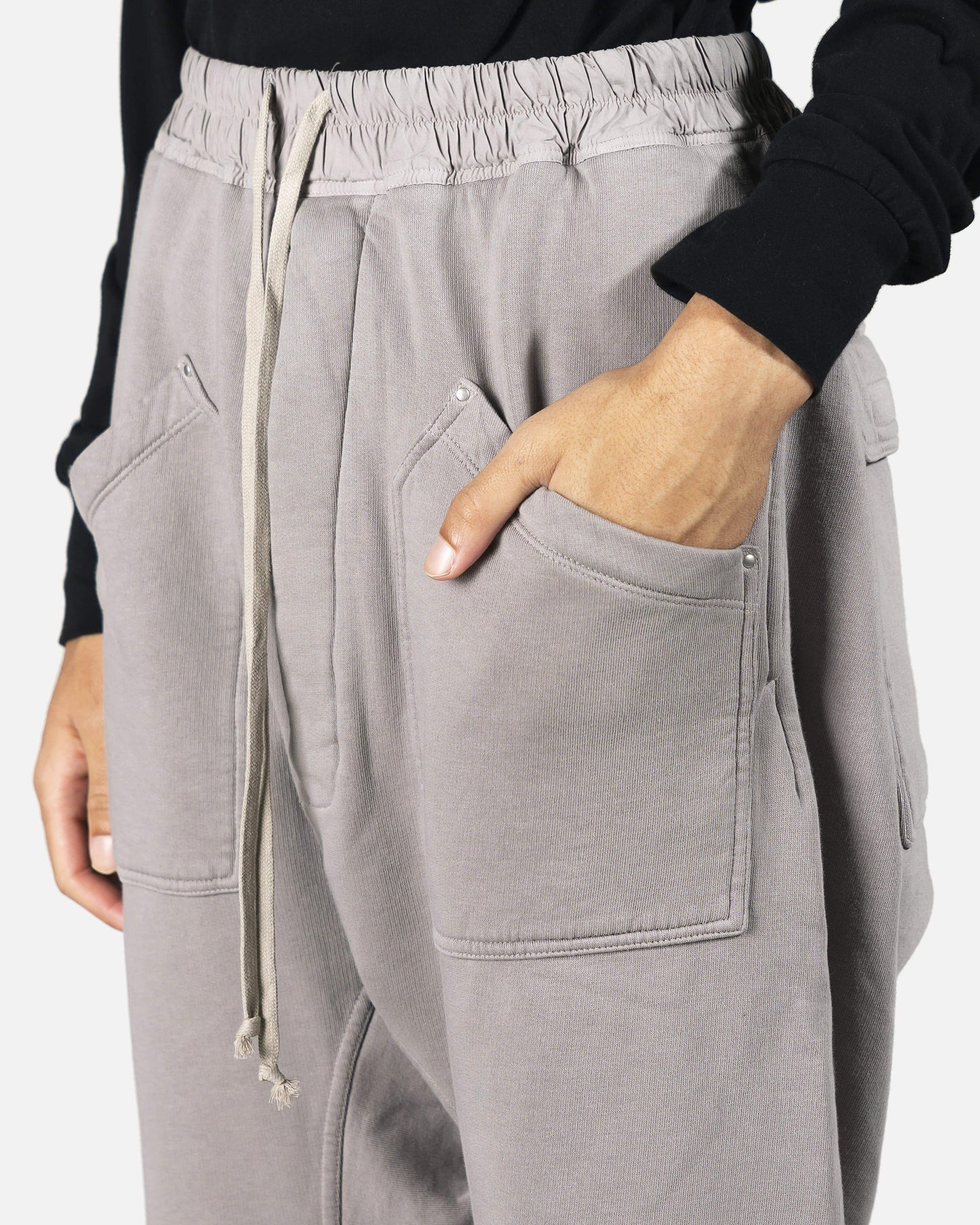 Rick Owens DRKSHDW Men's Pants Cropped Cargo Drawstring Pant in Putty
