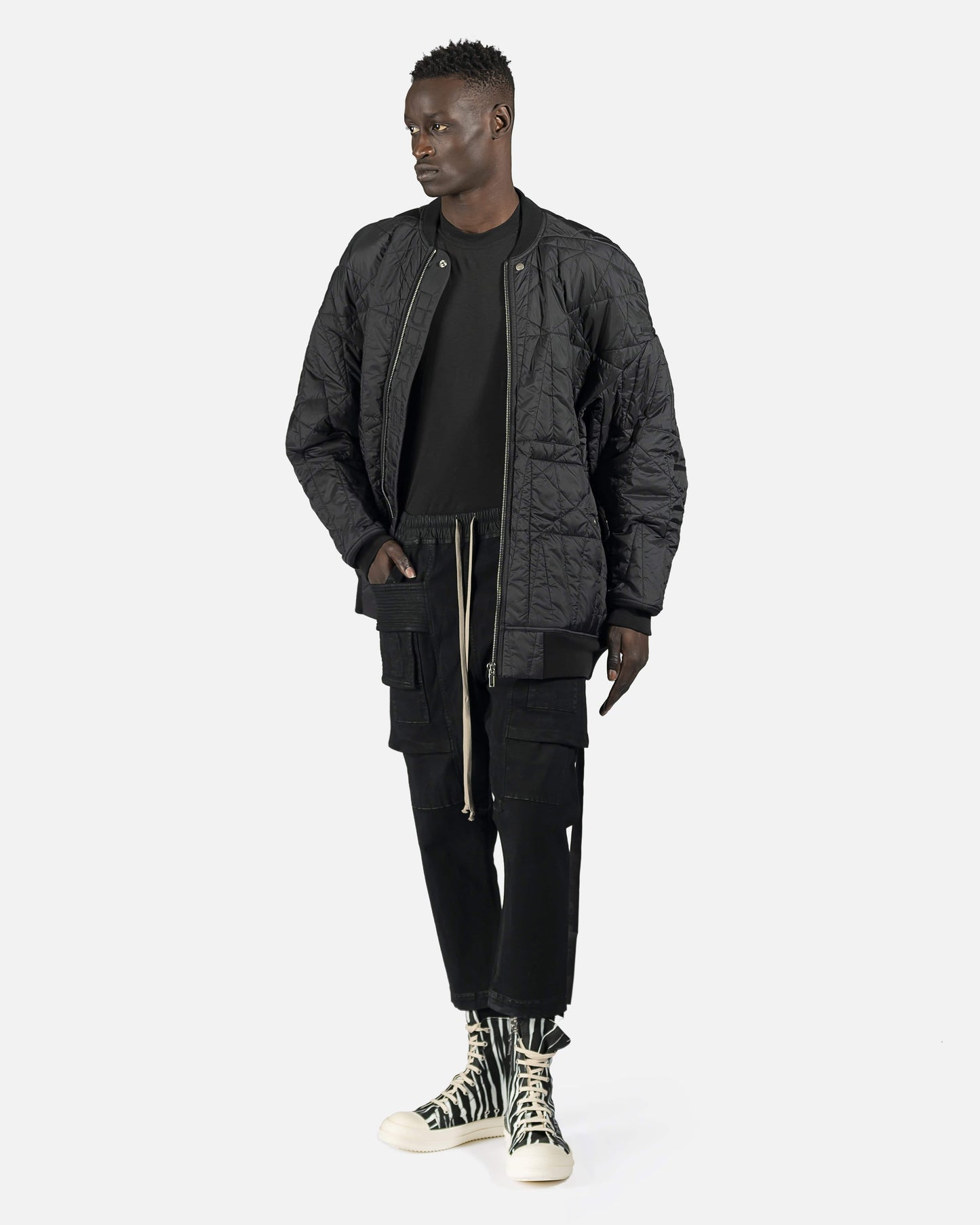 Rick Owens DRKSHDW Men's Pants Cropped Denim Creatch Cargo Drawstring in Black