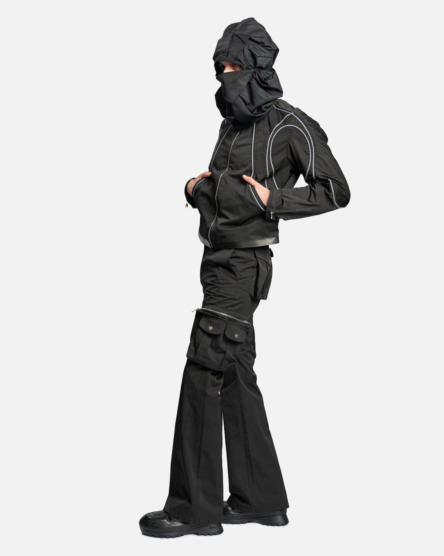 FFFPOSTALSERVICE Men's Pants Flare Cargo V2.5 in Black