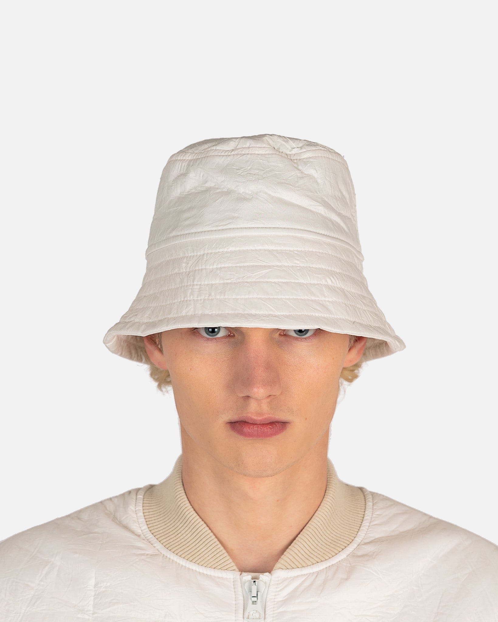 ア*ー様 Dries Van Noten Silk Bucket Hat M.W Gilly Bucket Hat in White – SVRN