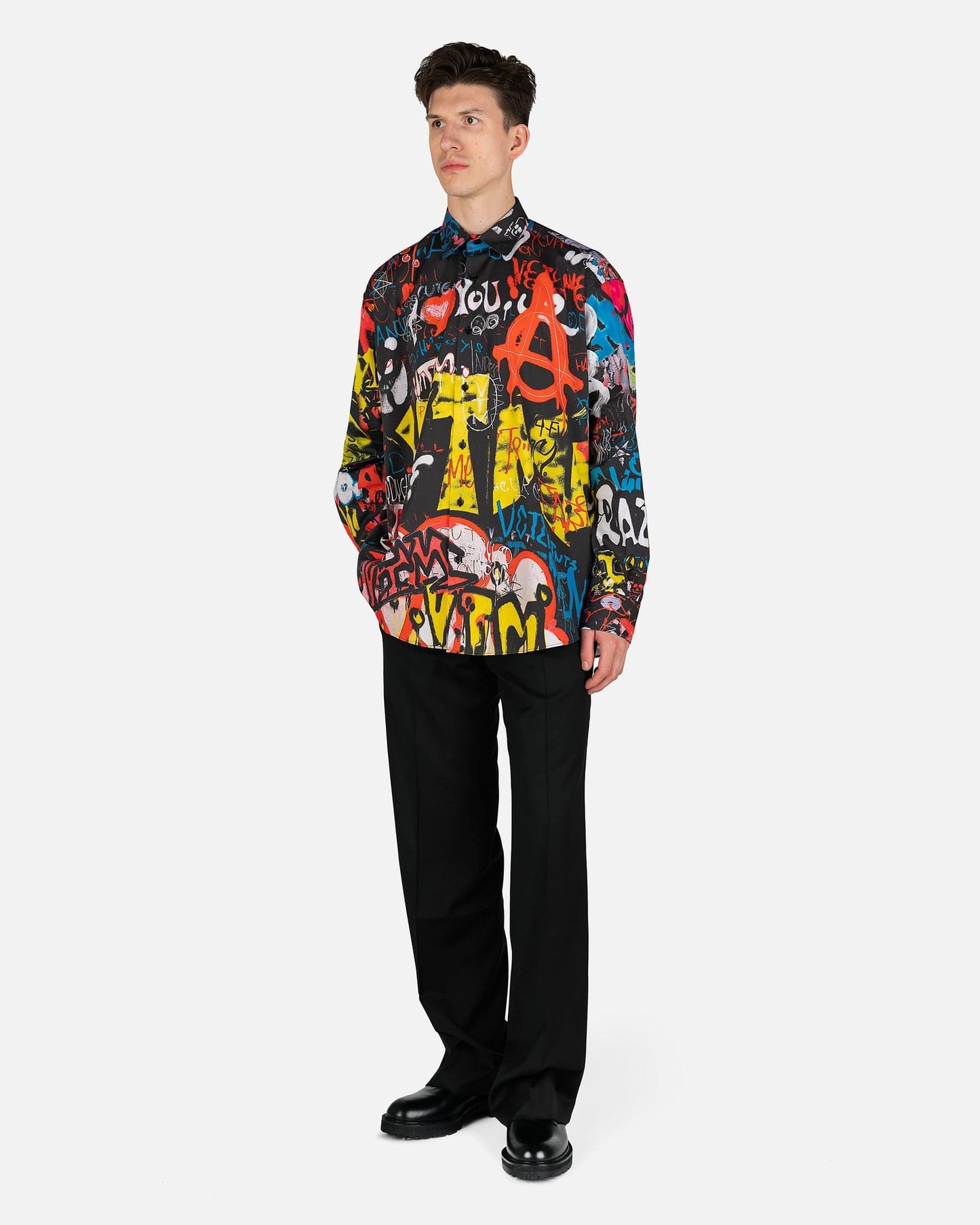 VETEMENTS Men's Shirts Graffiti Shirt in Black