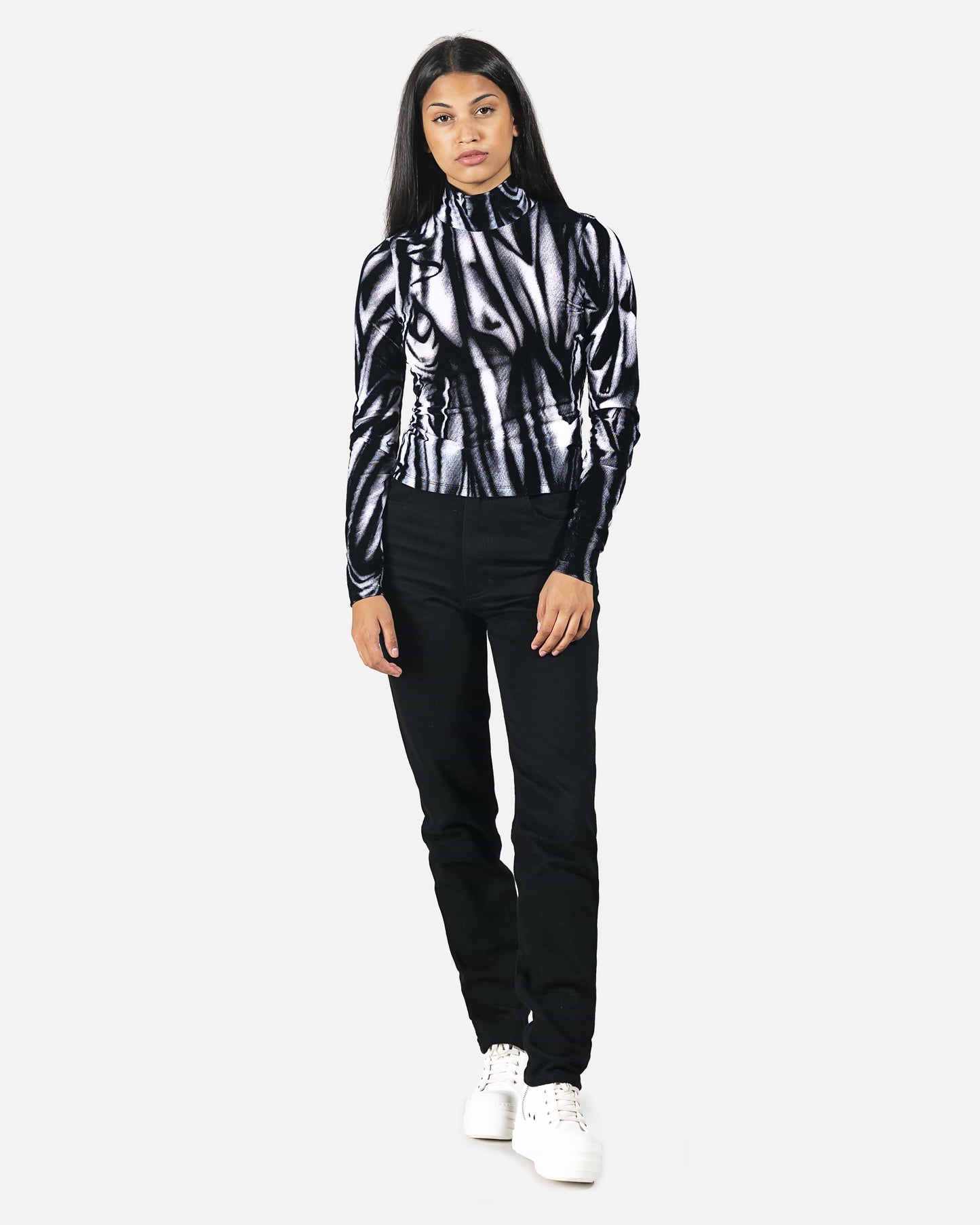 Eckhaus Latta Women Tops Illusion Shrunk Turtleneck in Black/White
