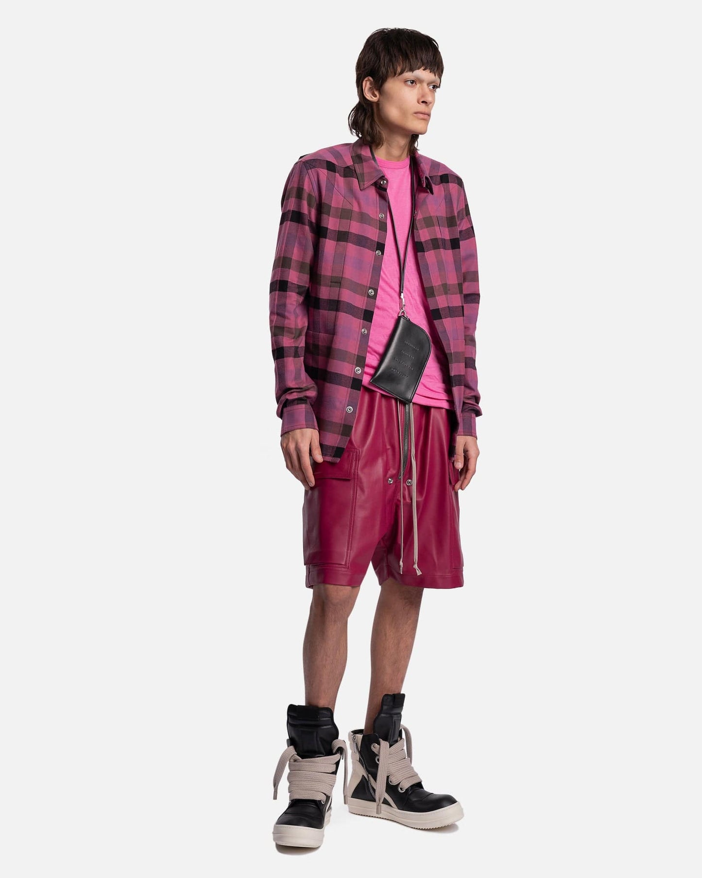 Rick Owens Men's Shorts Leather Cargobela Shorts in Fuchsia