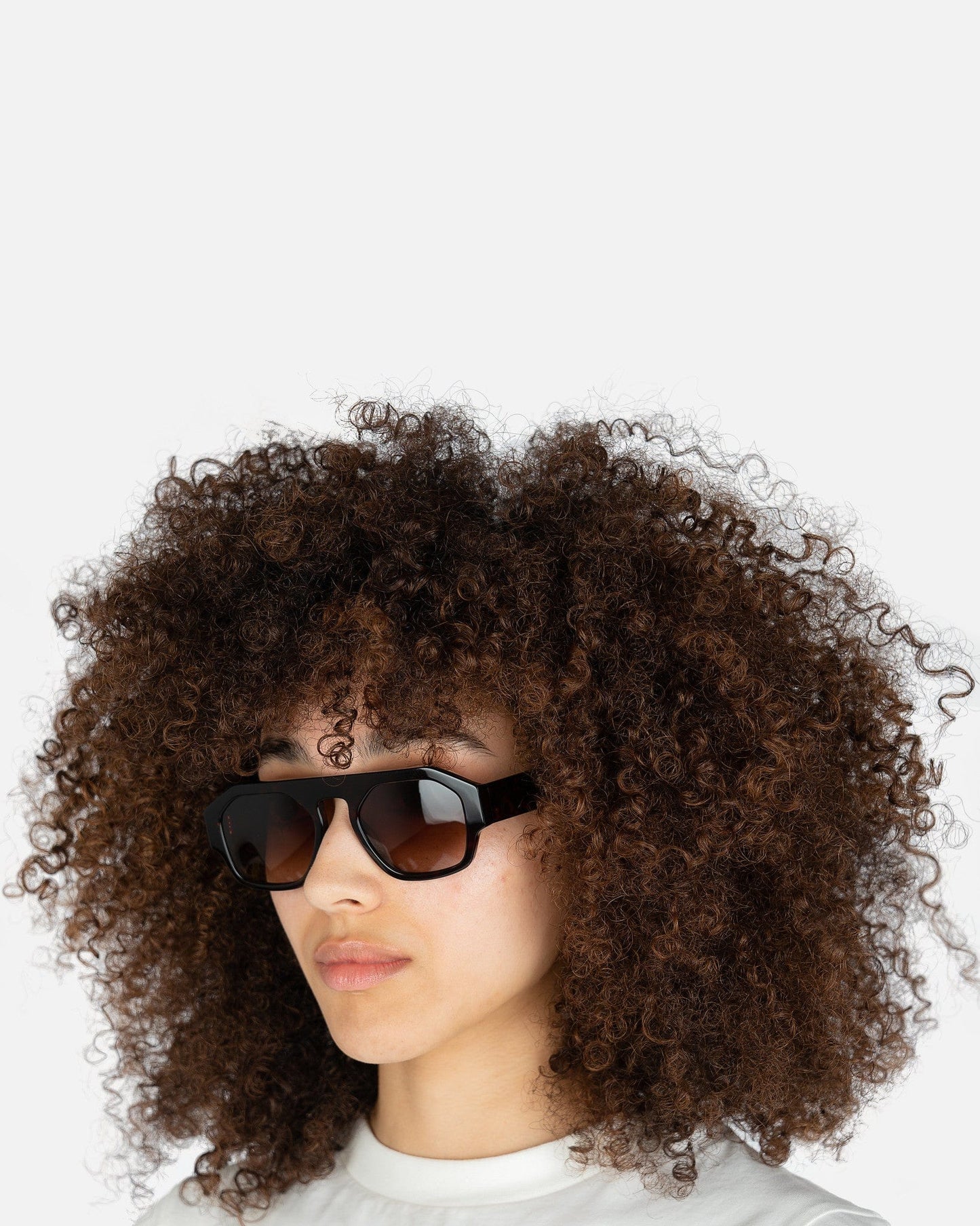 FLATLIST EYEWEAR Eyewear Lefty in Dark Tortoise/Brown Gradient Lens