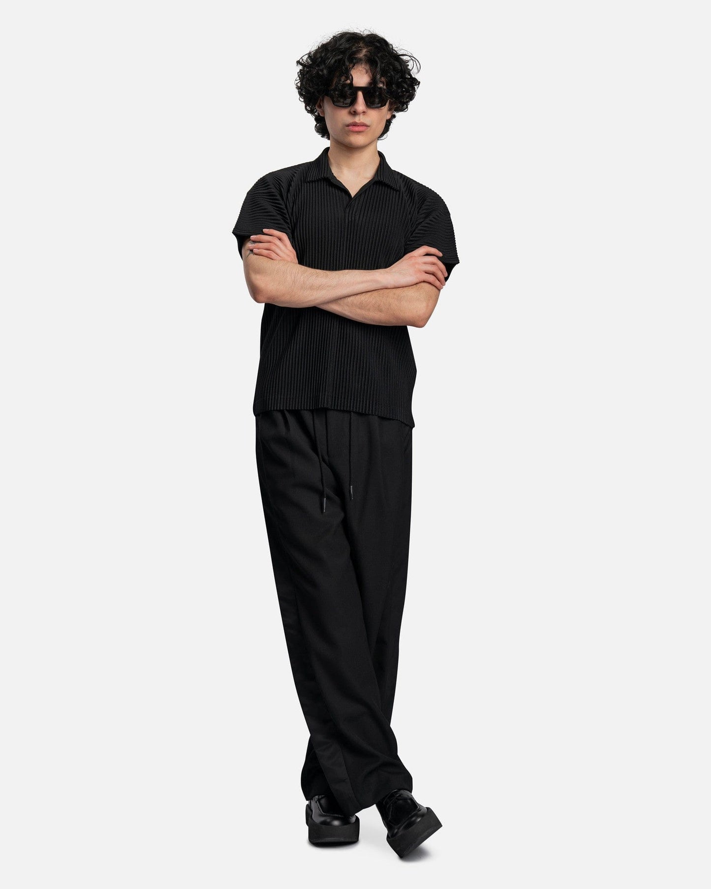 Homme Plissé Issey Miyake Men's Tops Monthly Colors Polo in Black