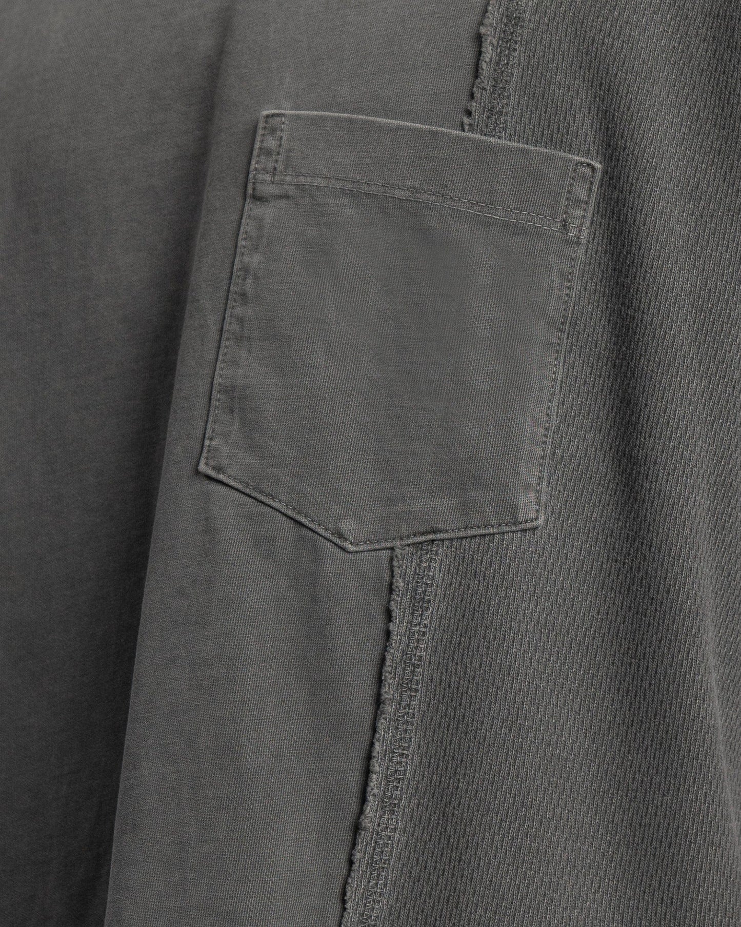 John Elliott Men's T-Shirts New Reconstructed SS T in Washed Black