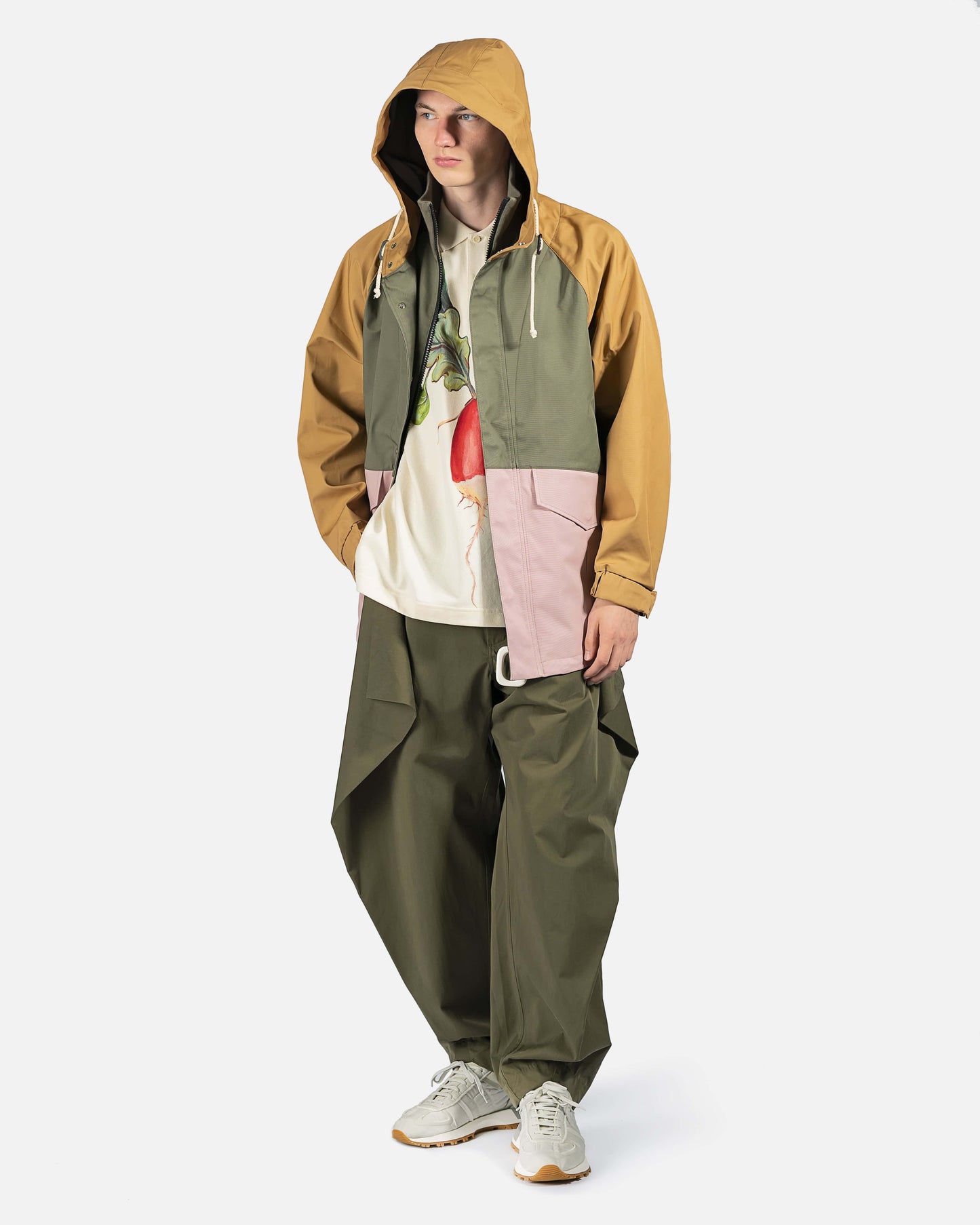 JW Anderson Men's Jackets Puller Colorblock Parka in Khaki/Pink