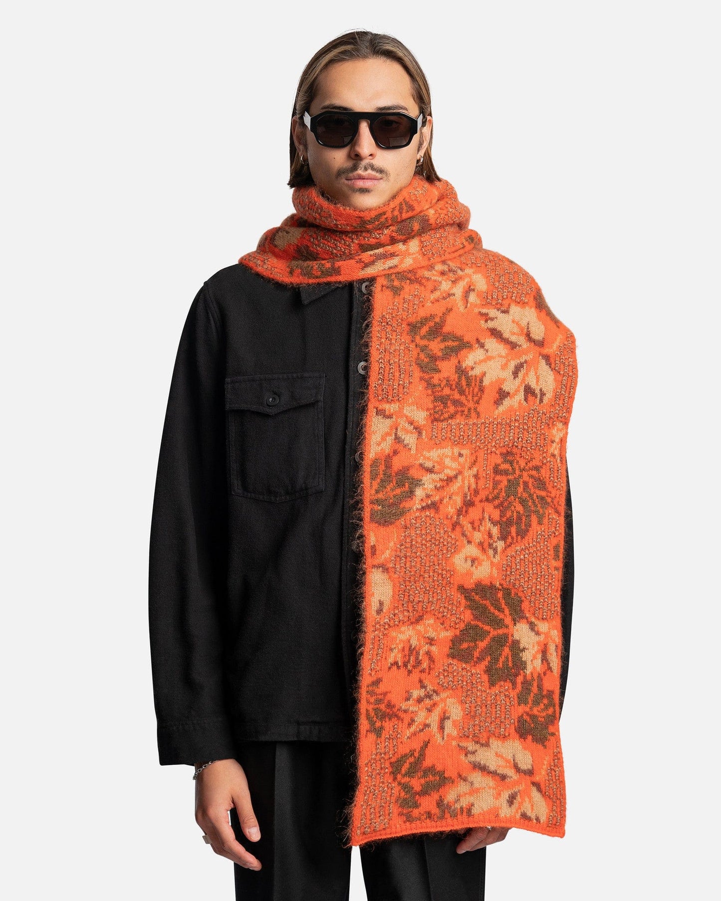 ERL Scarves Round Neck Jacquard Scarf in Orange