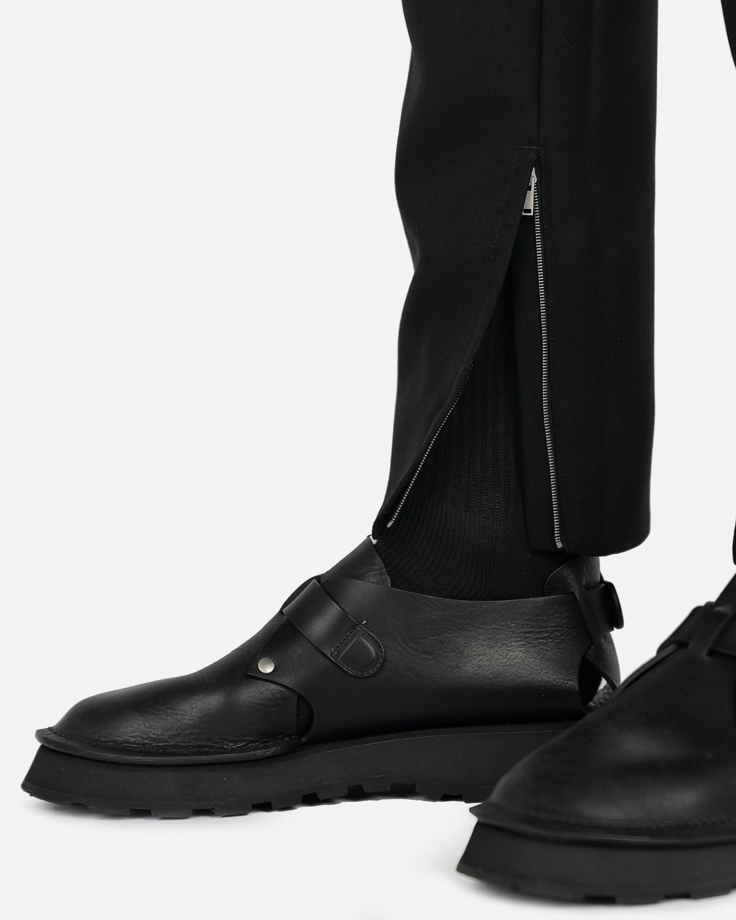 Jil Sander Men's Pants Sharp Wool Serge Trouser in Black