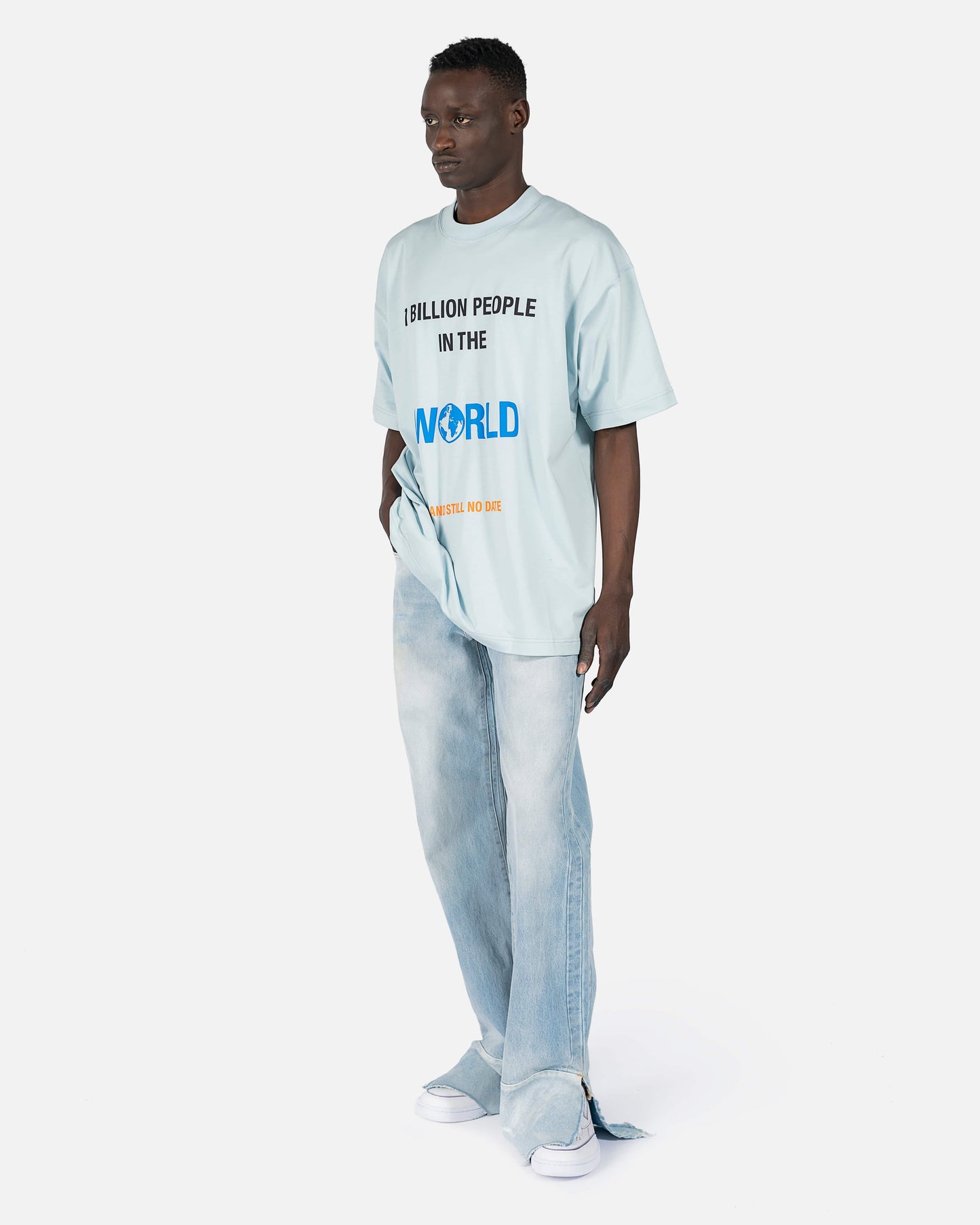VETEMENTS Men's T-Shirts Still No Date T-Shirt in Baby Blue