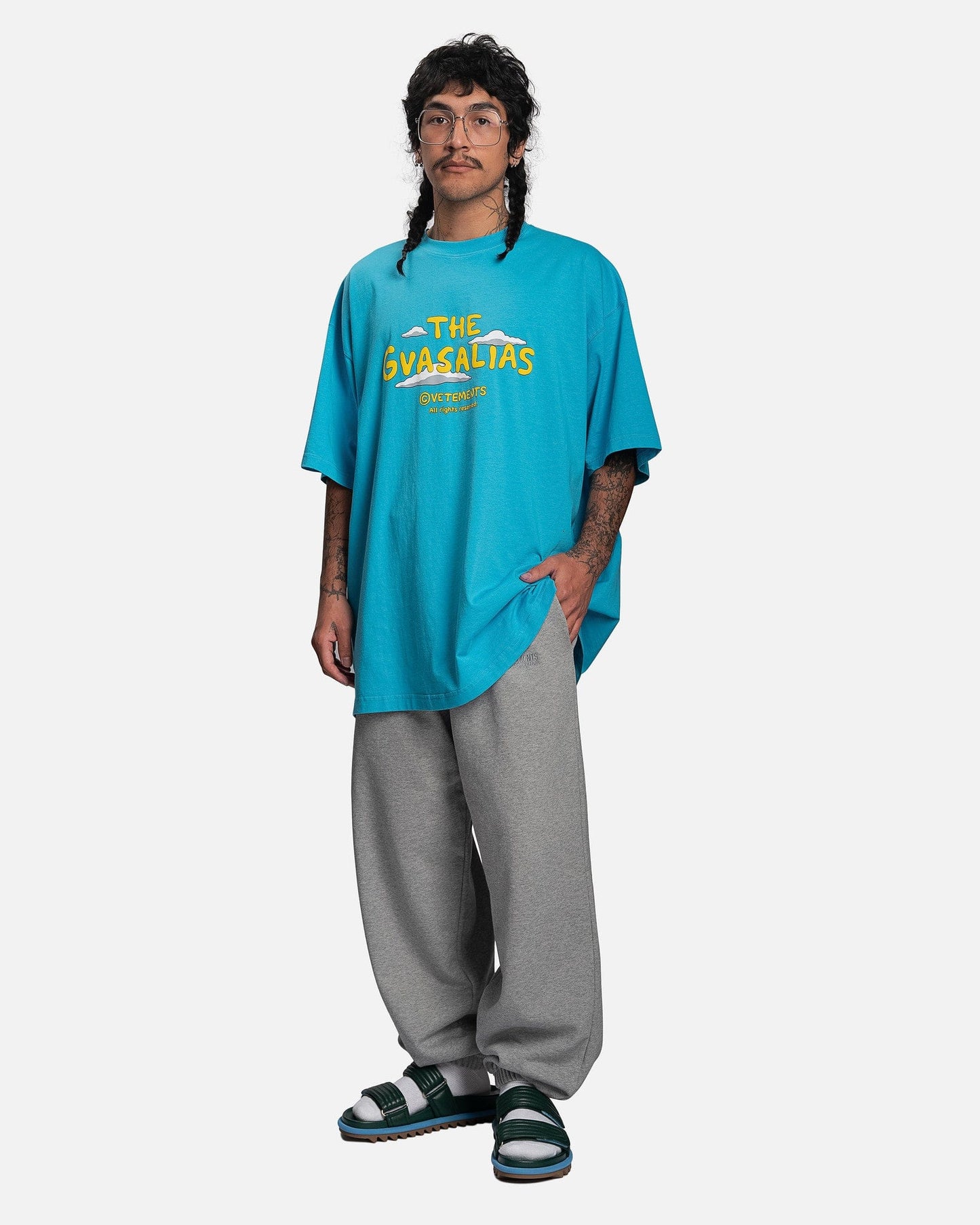 VETEMENTS The Gvasalias Cartoon Logo T-Shirt in Sky Blue