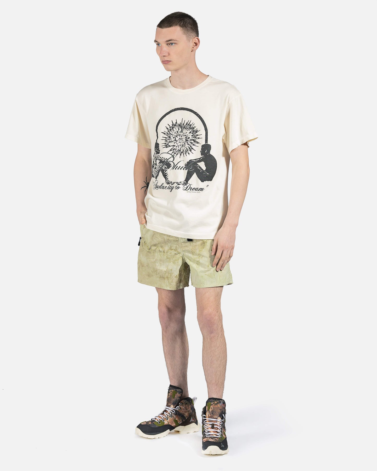 John Elliott Men's Shorts Trail Shorts in Moss