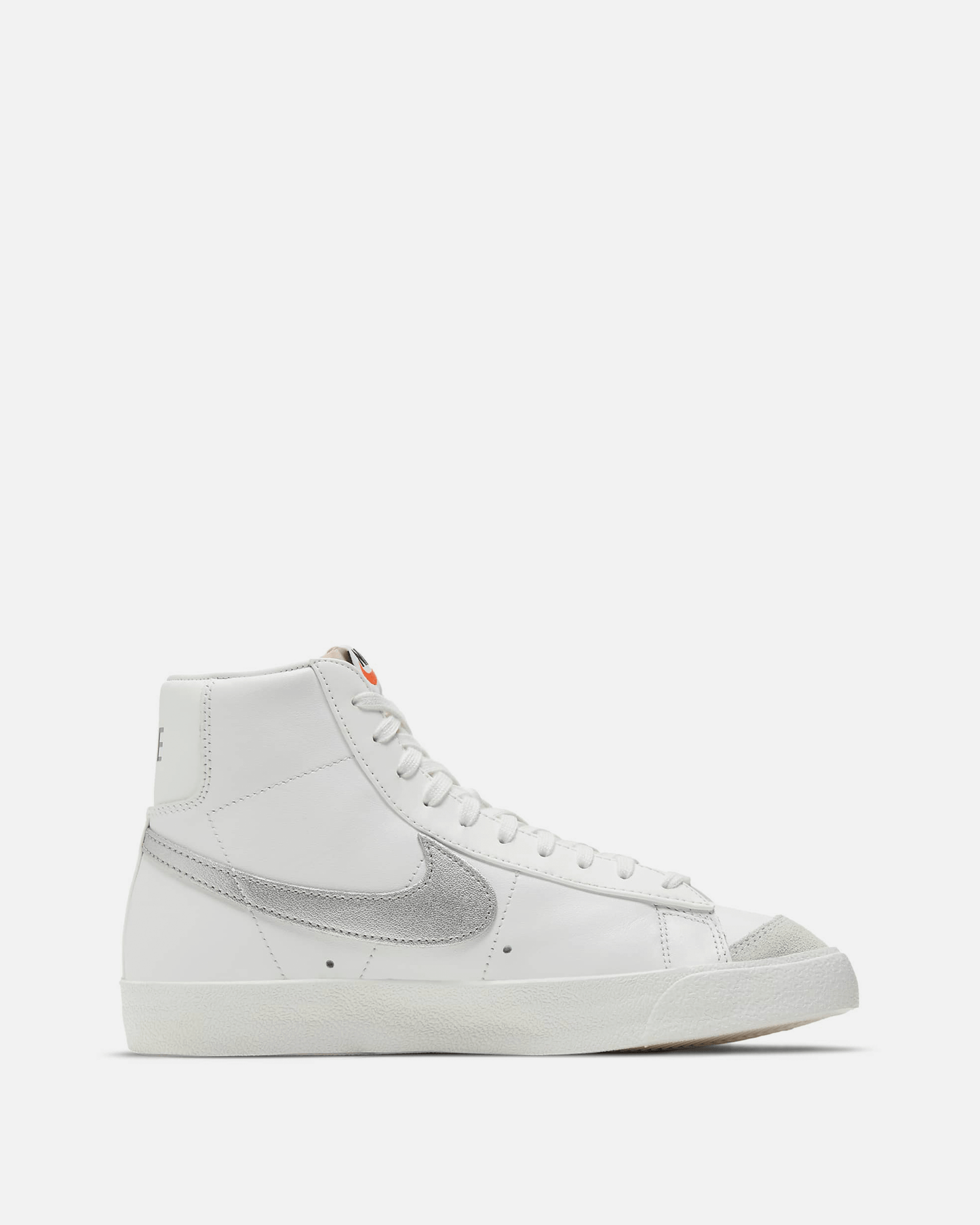 Nike Womens Sneakers WMNS Blazer Mid '77 in Metallic Silver